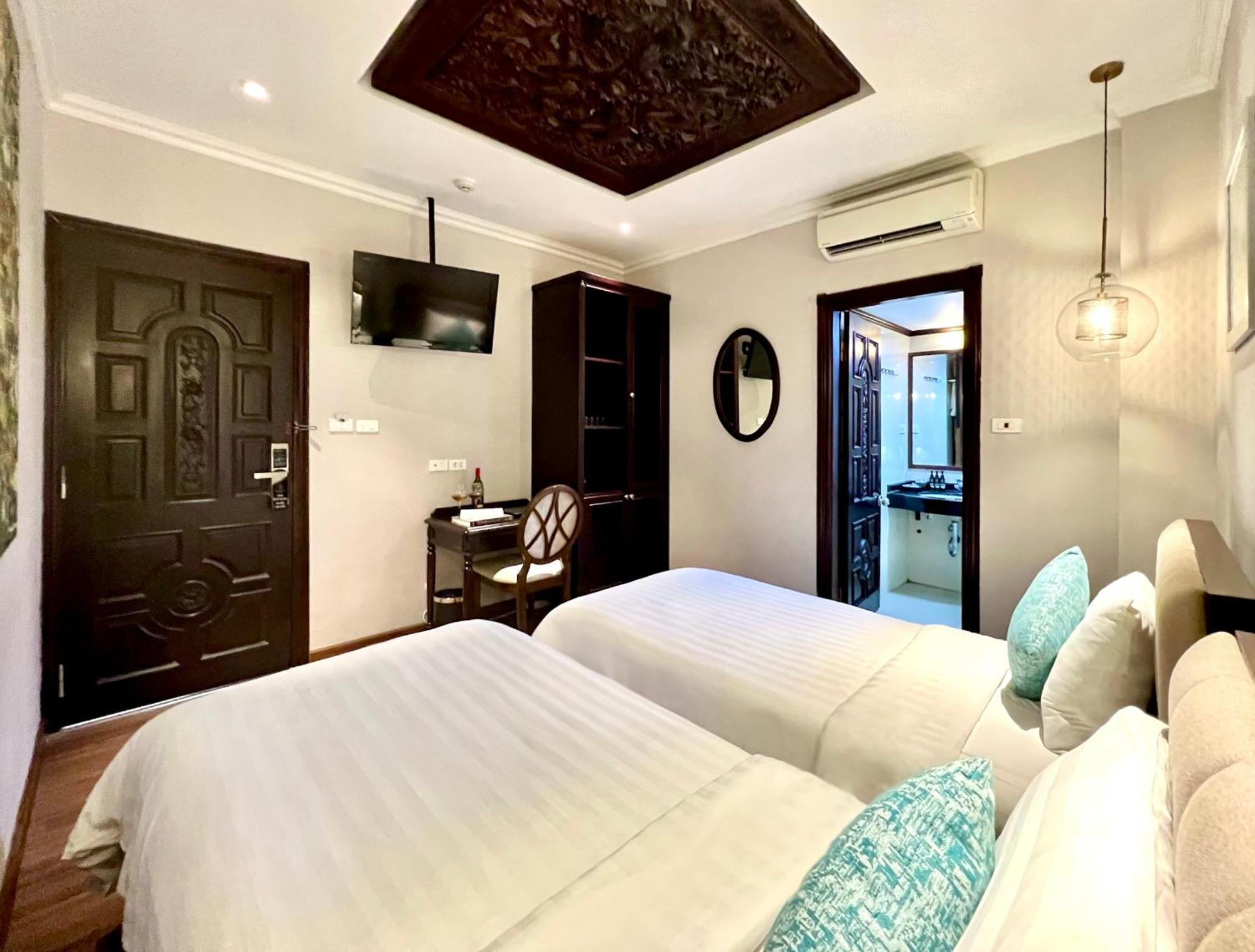 Graceful And Travel Hotel Hanoi