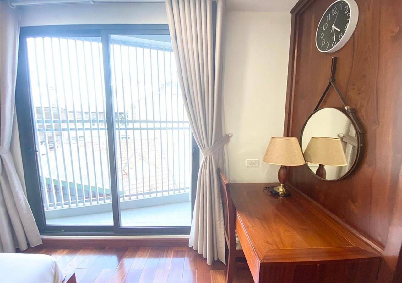 Sumitomo 10 Apartment- No 66 Lane 12 Dao Tan Street Apartment *