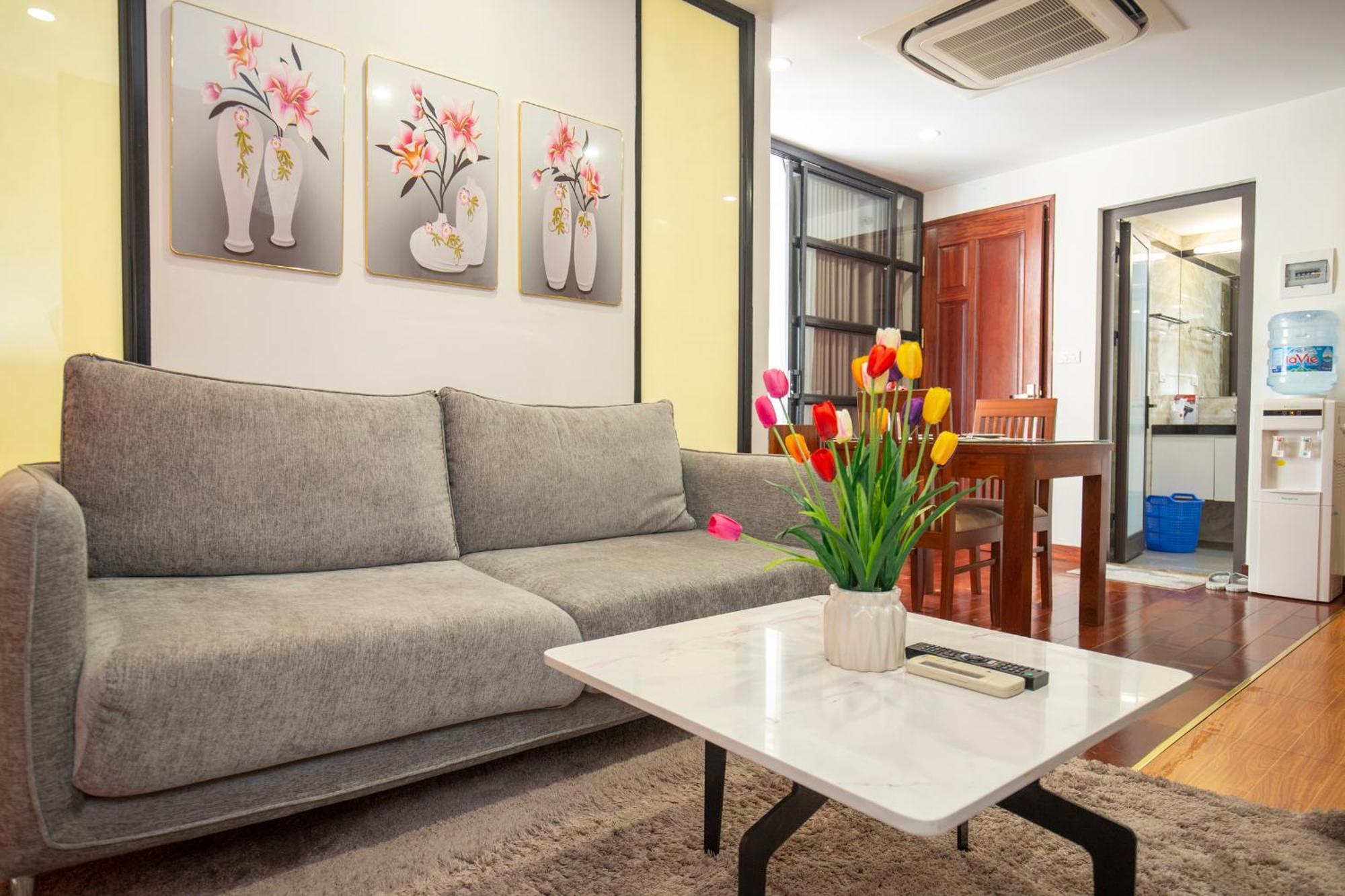 Apartment Sumitomo 10 Apartment- No 66 Lane 12 Dao Tan Street *