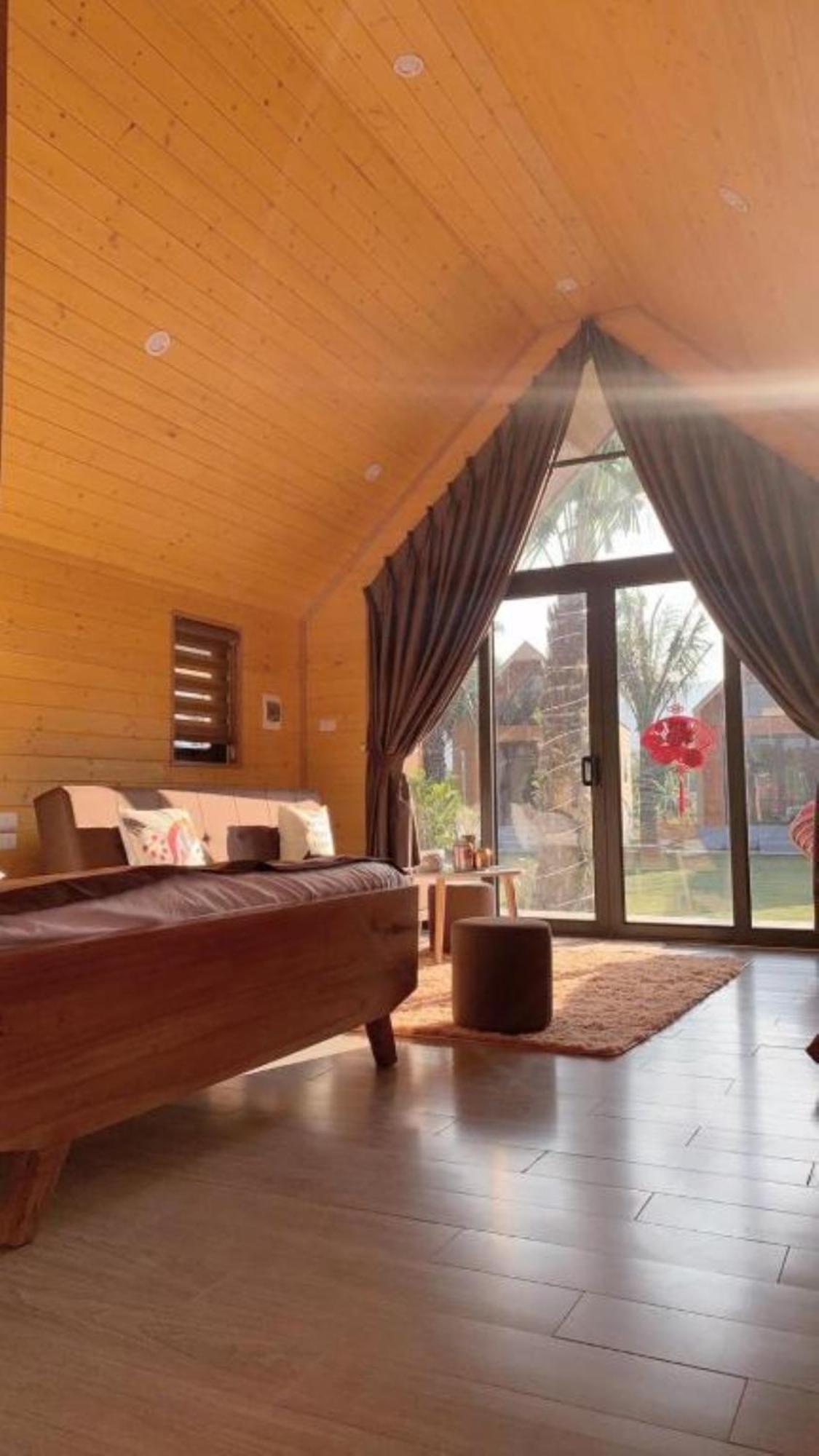 Hoang Yen Garden Bavi - Venuestay *