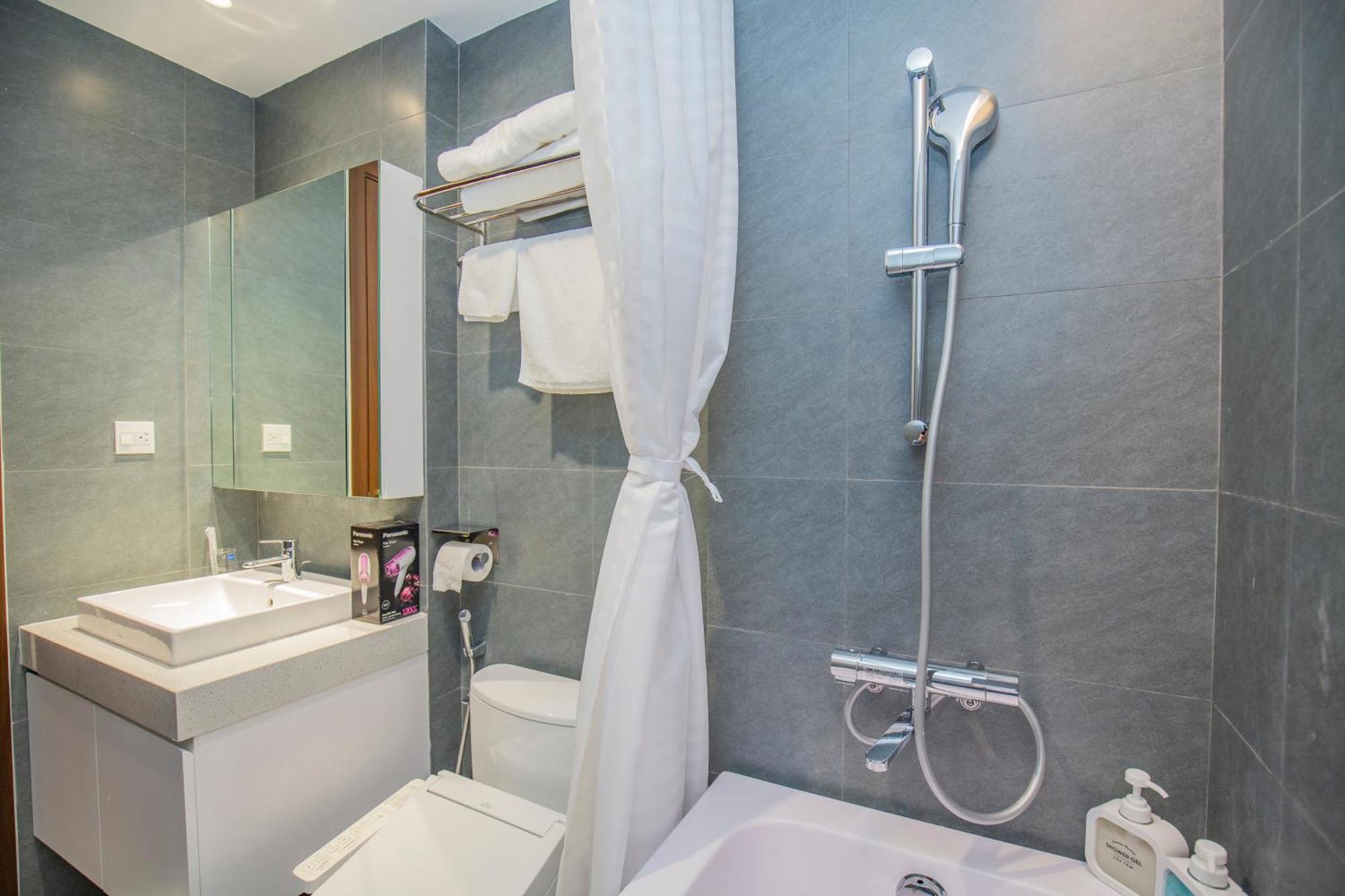 Apartment Sumitomo No 27 Alley 39 Linh Lang *