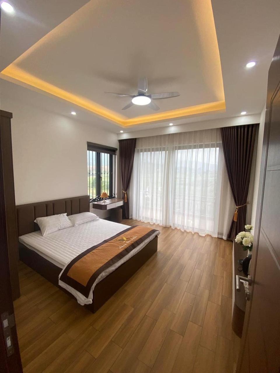Hoang Yen Garden Bavi - Venuestay *