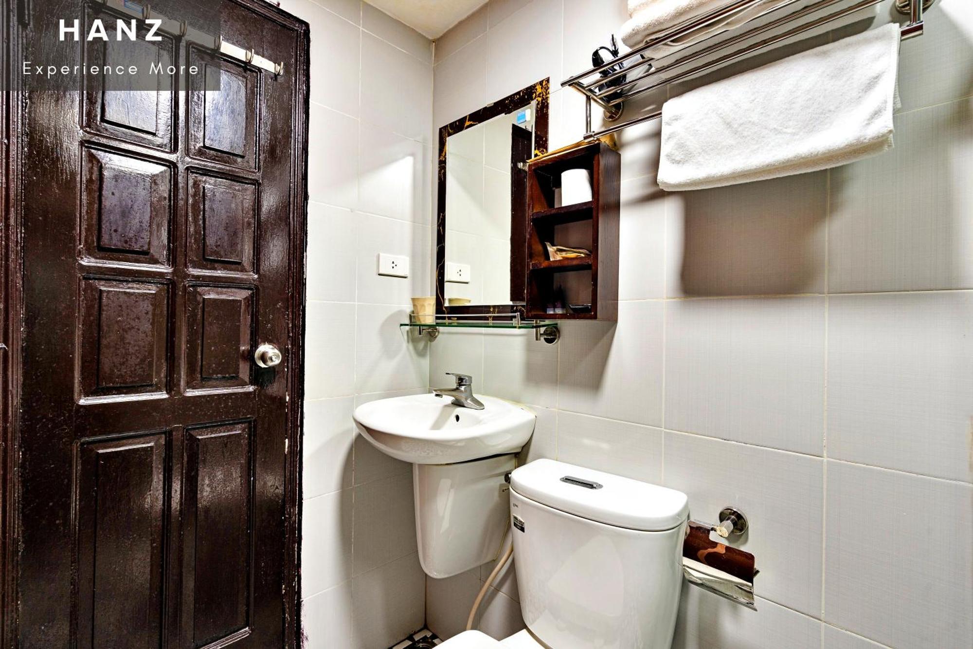 Hanz Ami Aparthotel 4*