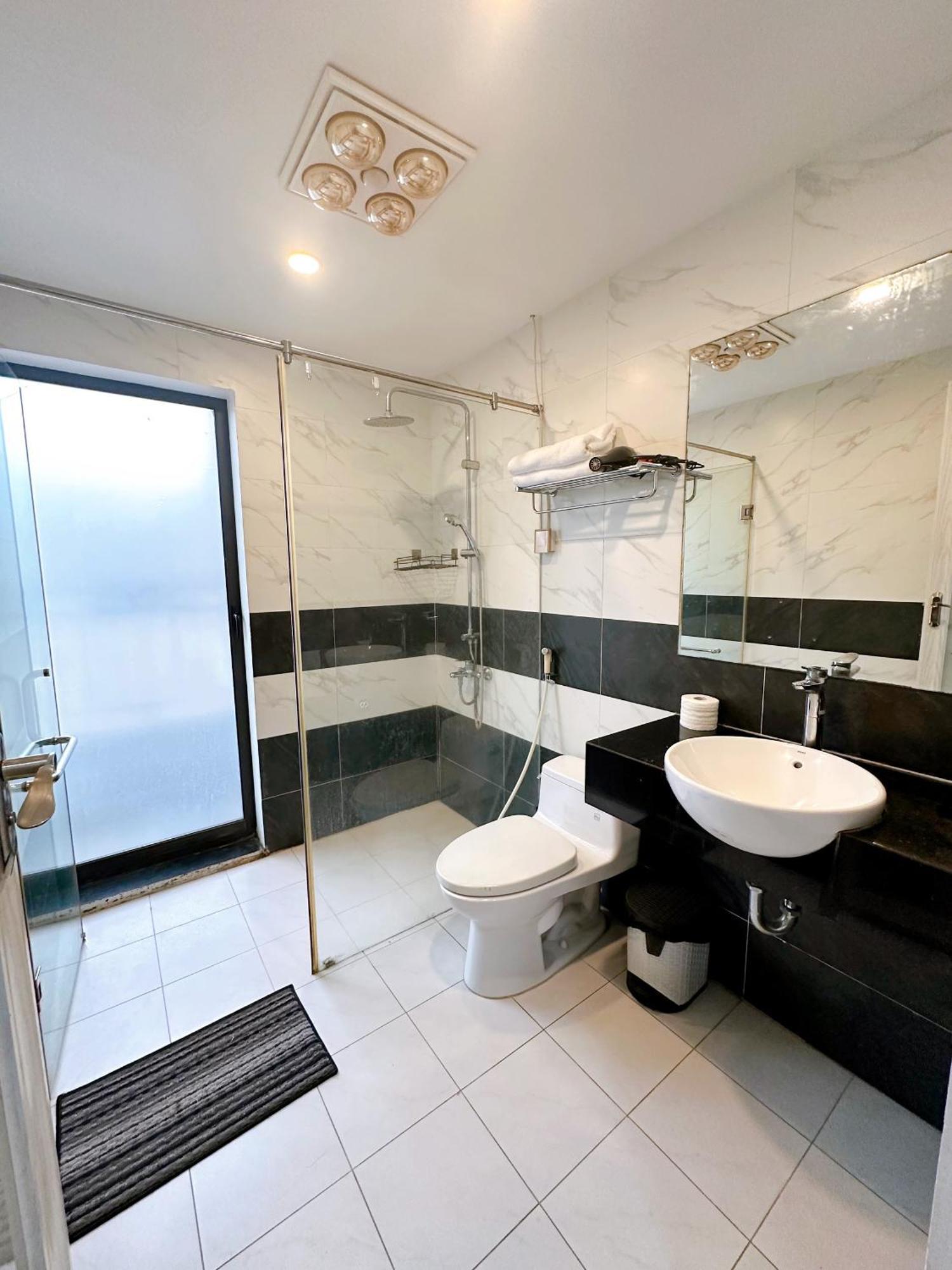 Luxe Paradise Au Co Căn hộ