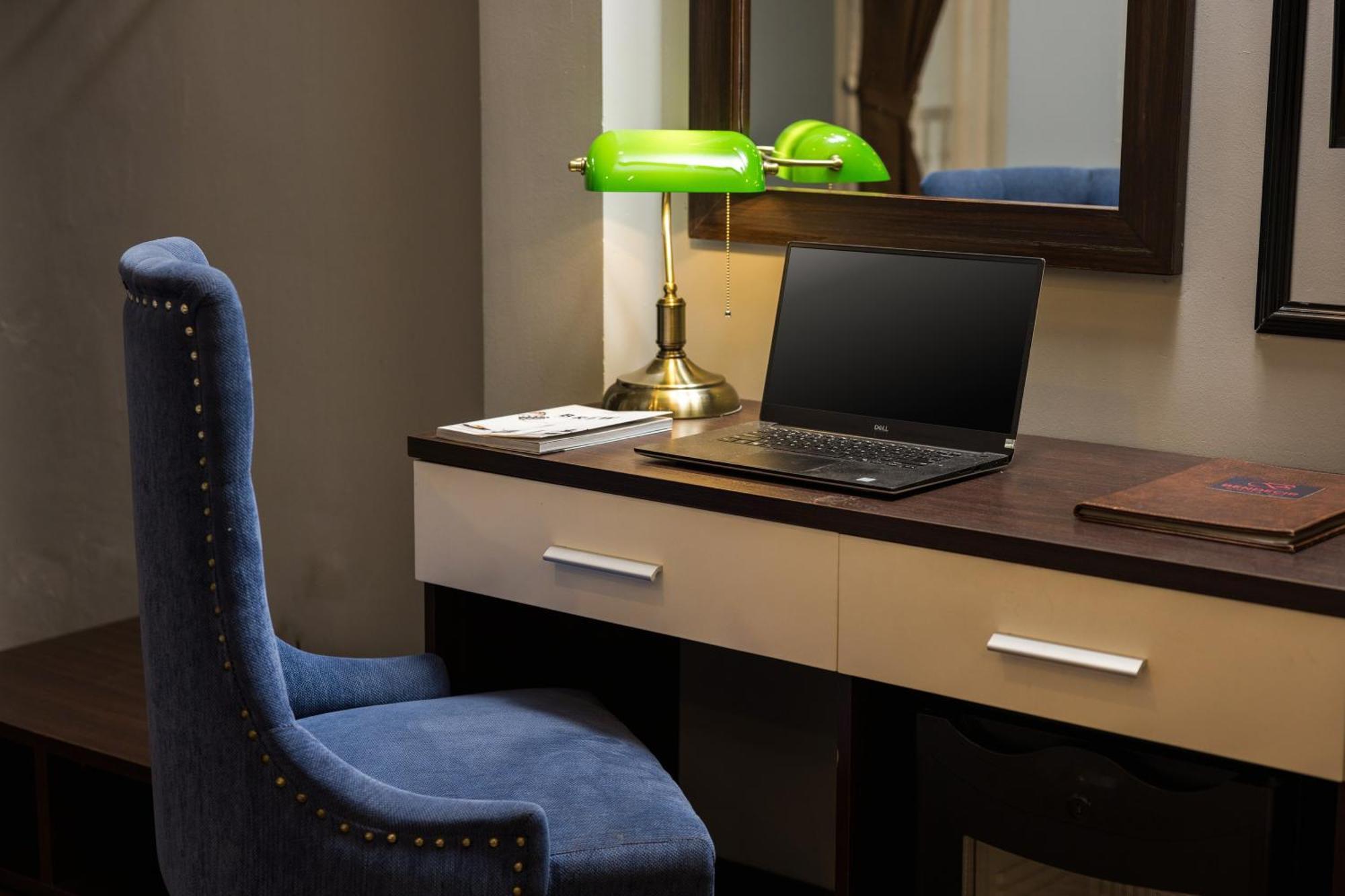 Bendecir & Hotel 4*