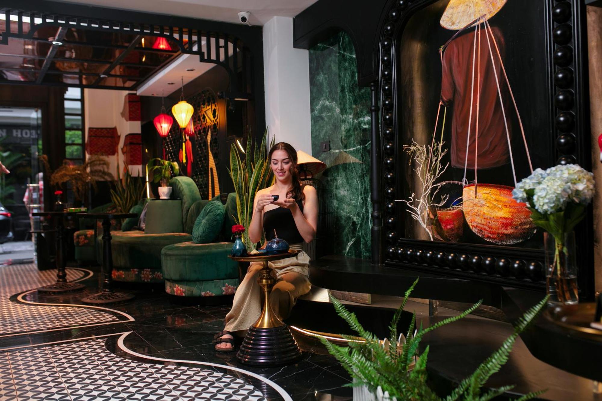 Center Silk Classic & Travel Hanoi