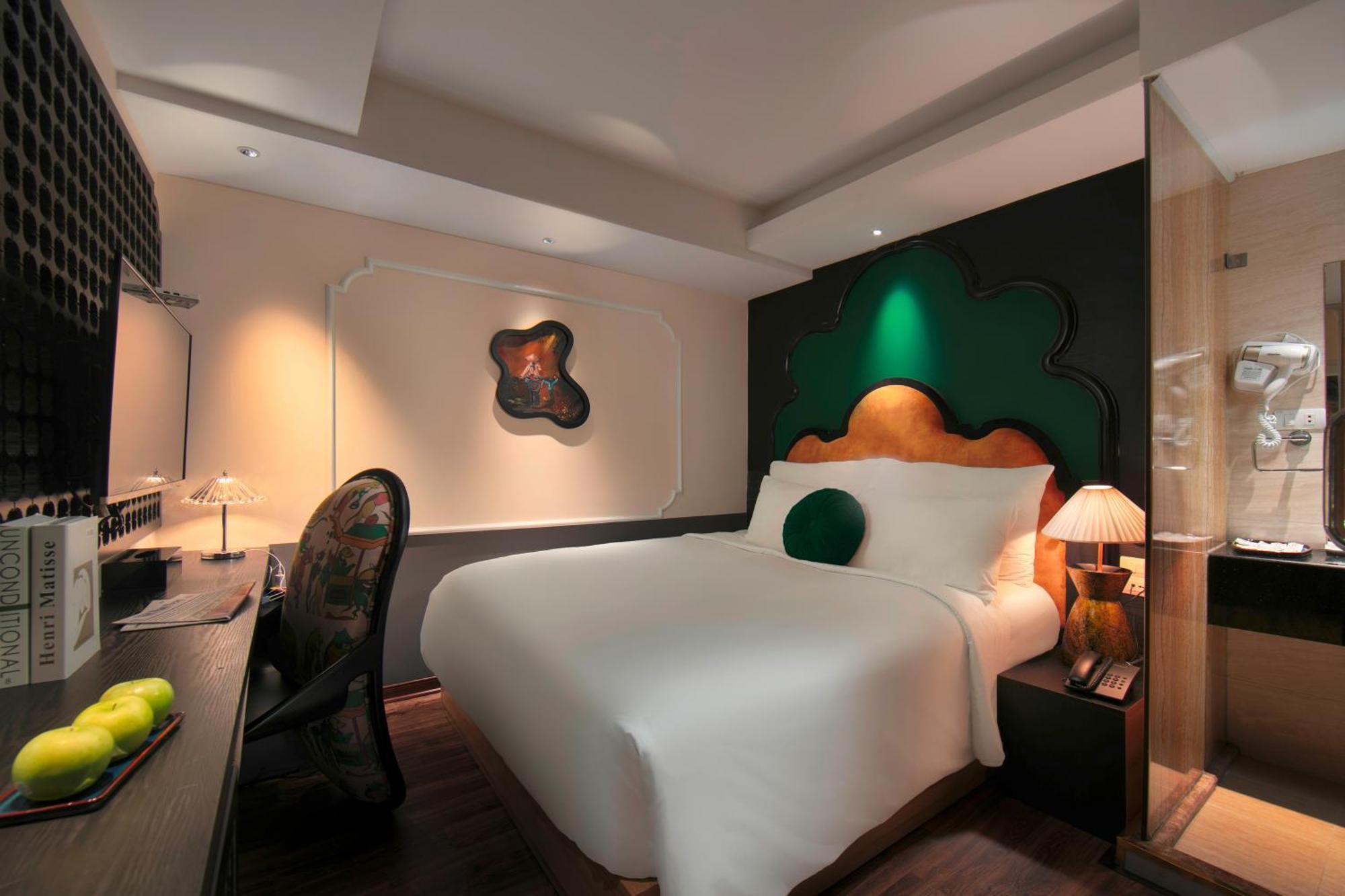 Center Silk Classic & Travel Hotel 4*