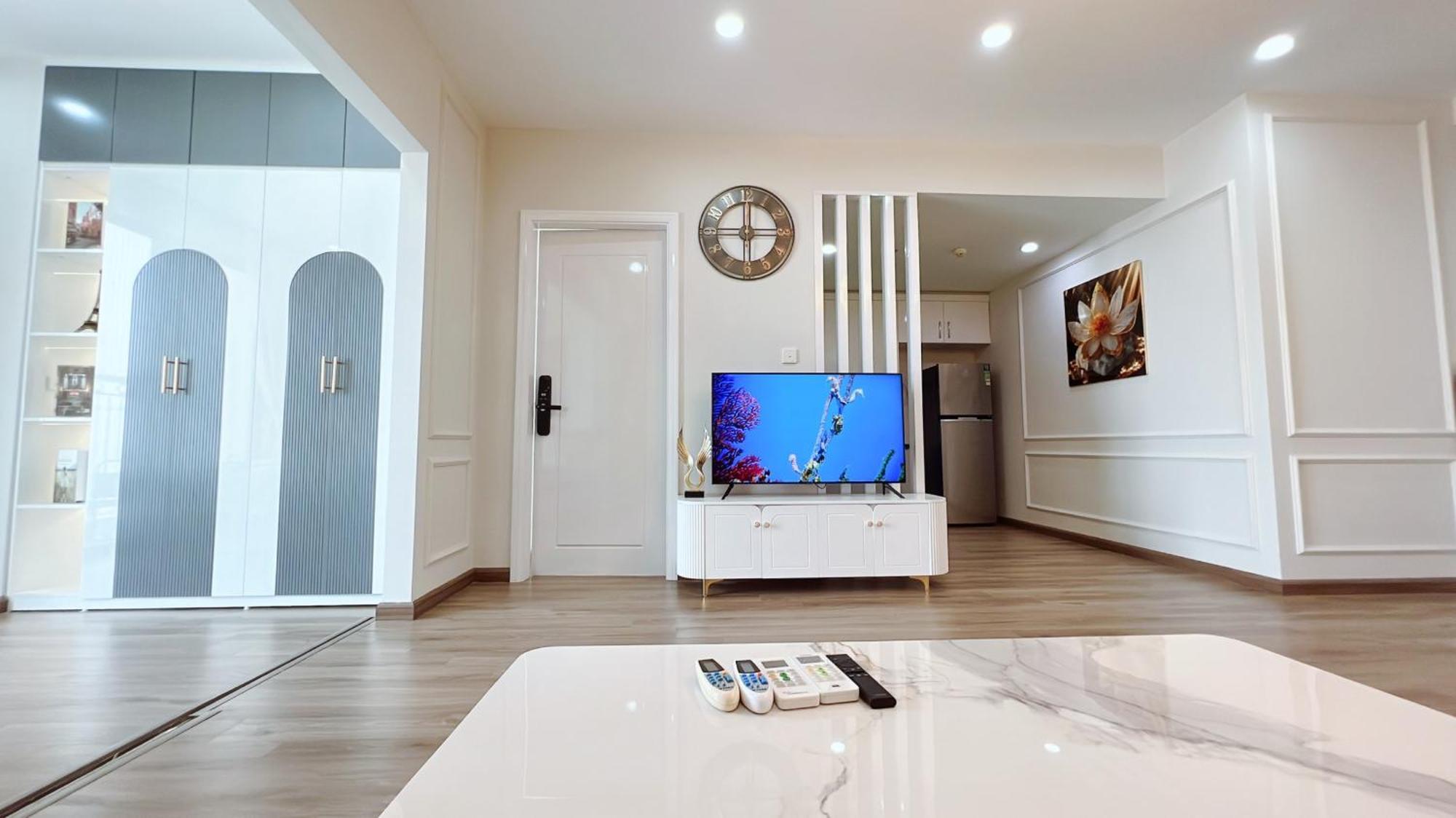 Dt Happy Homes - Luxury In Vinhomes Times Hotel