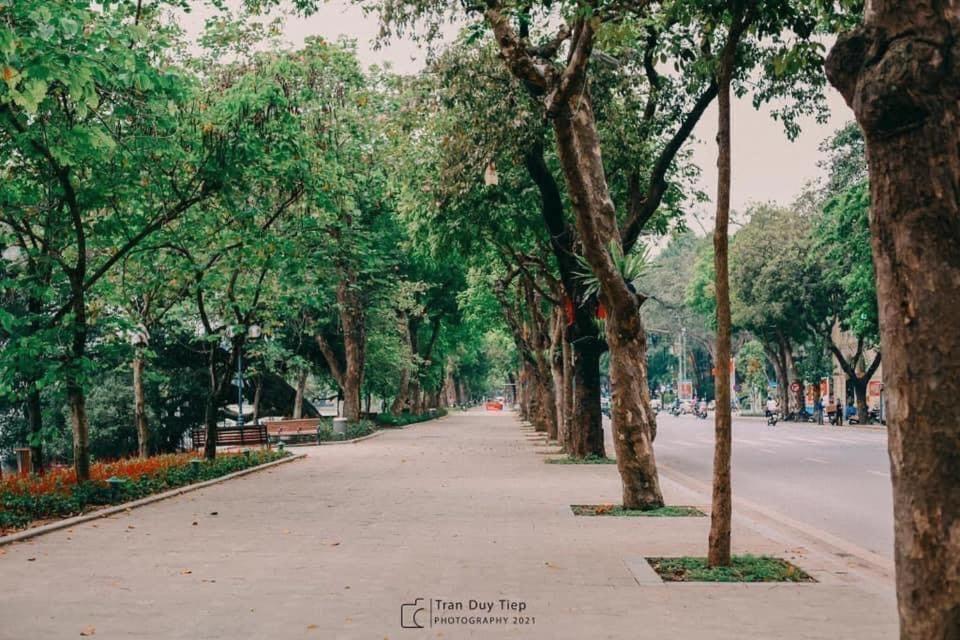 Old Quarter Autumn To Tich Ha Noi
