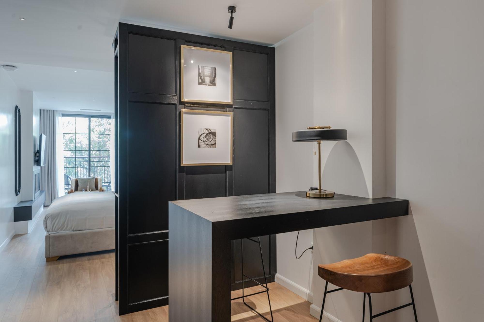 Harry's - The Zenith Apartment Hanoi