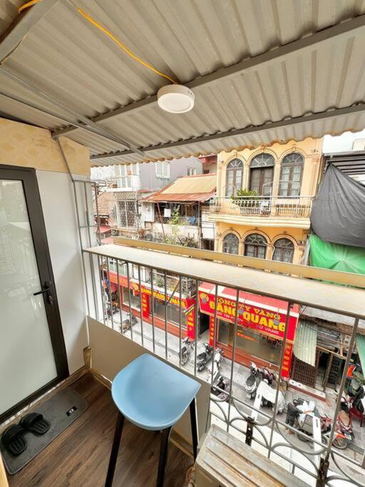 3 Bedroom - Hidden Gem - Balcony - Hoan Kiem Apartment