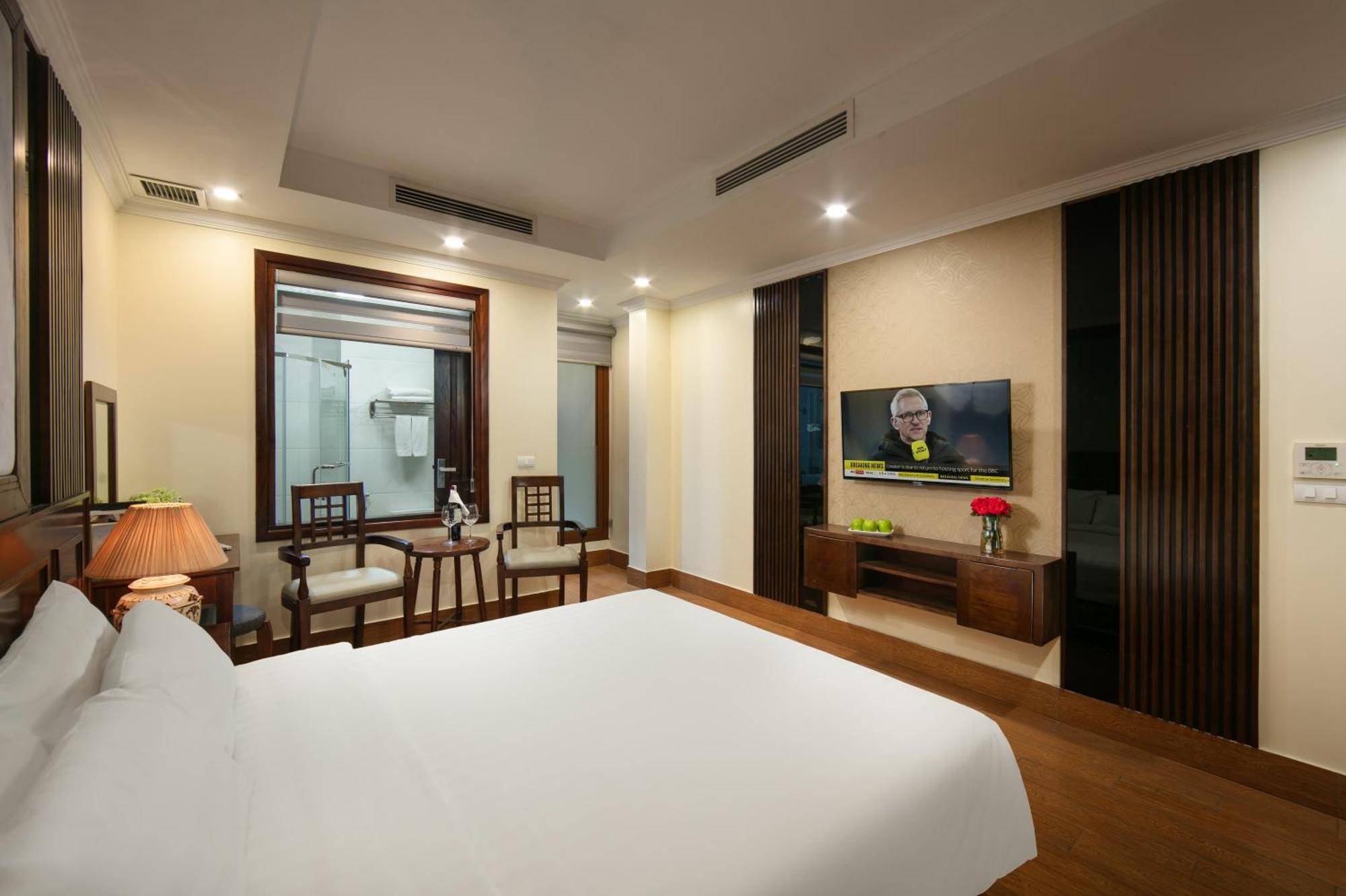 Hotel The West & 3*