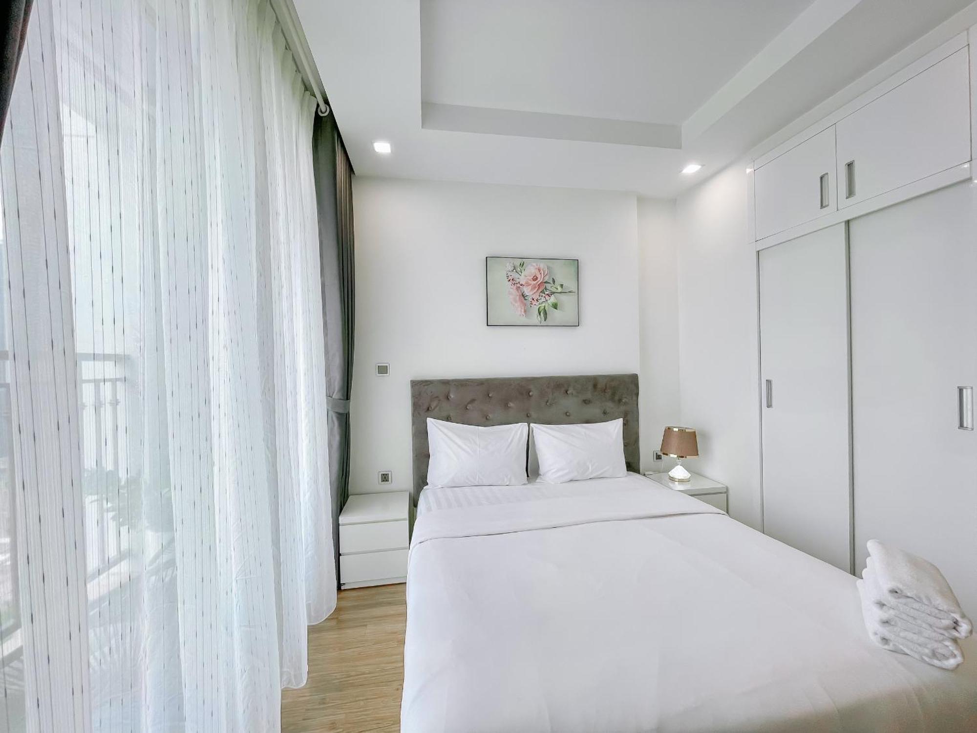 Rosee House -luxury In Vinhomes Greenbay Hà Nội