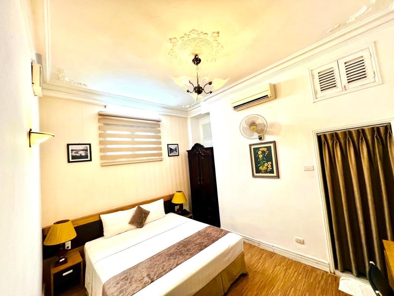 Win & Travel Hotel Hanoi