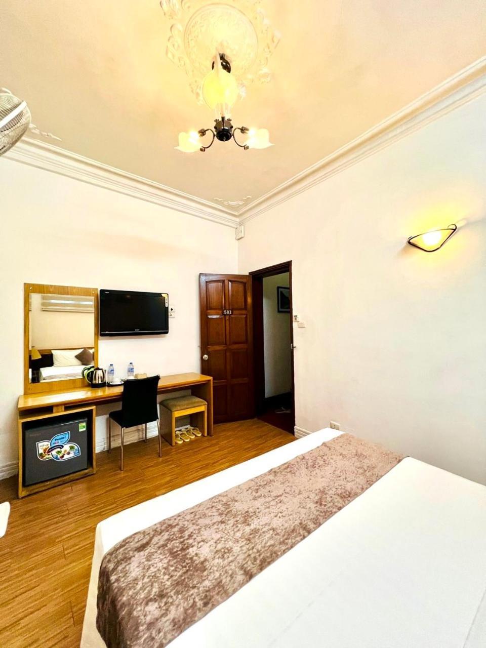 Hotel Win & Travel Hanoi
