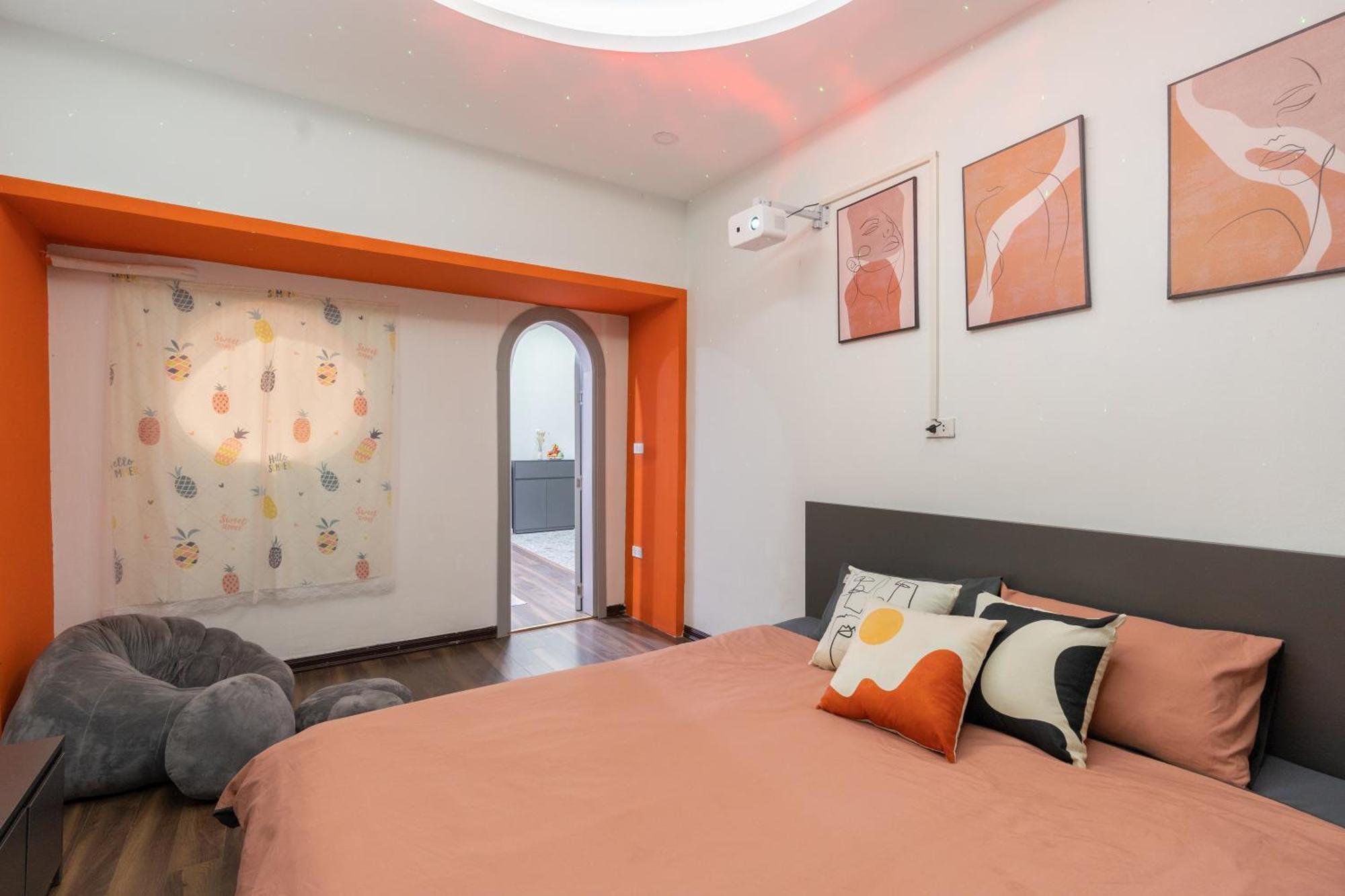 Harmony Home-projector-bathtub- Spacious Apartment Hanoi