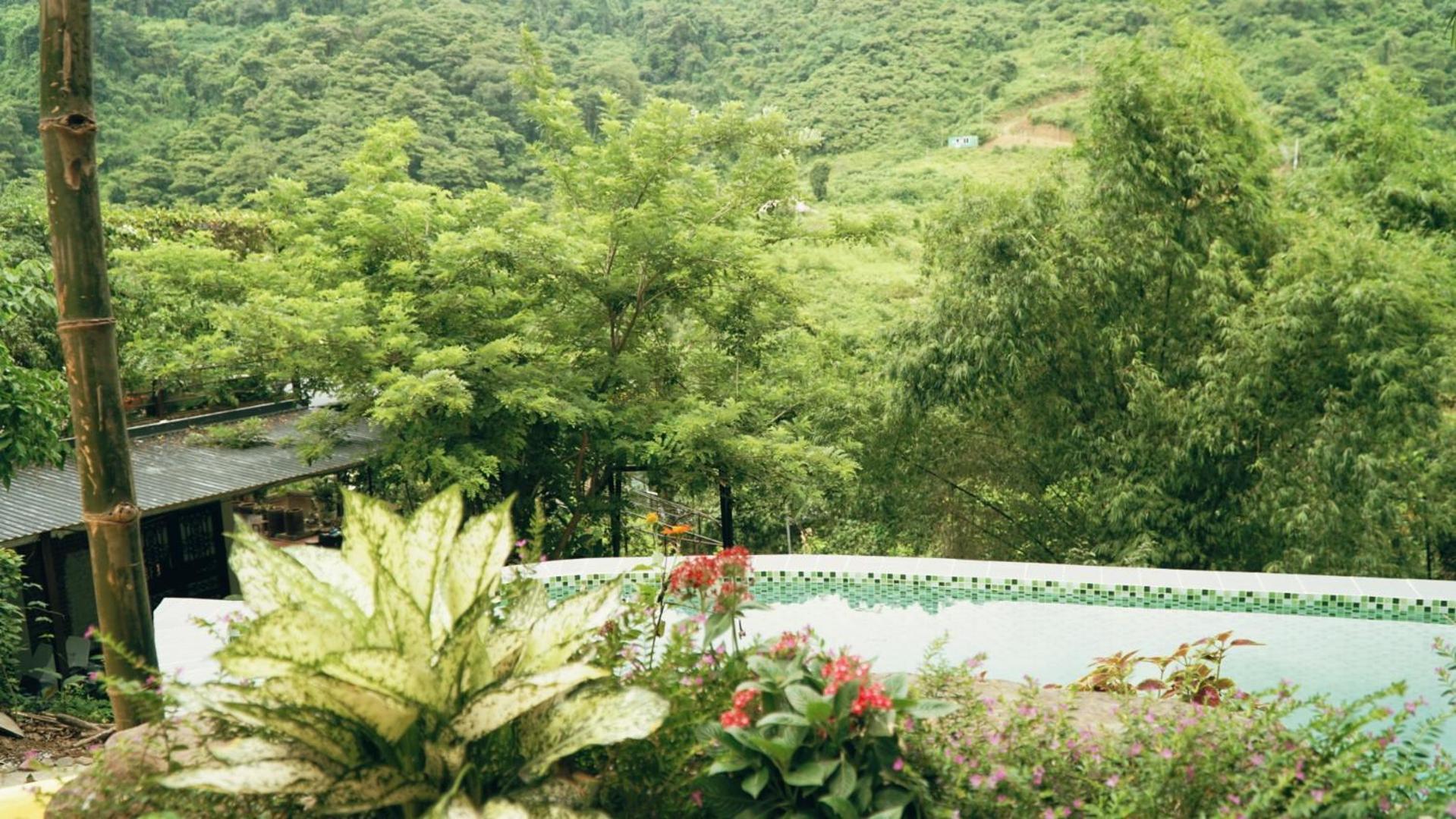 Doc Chill - Gan Ba Vi, View Nui, Gan Ho, 40ph Di Tu Trung Tam Ha Noi * Hà Nội