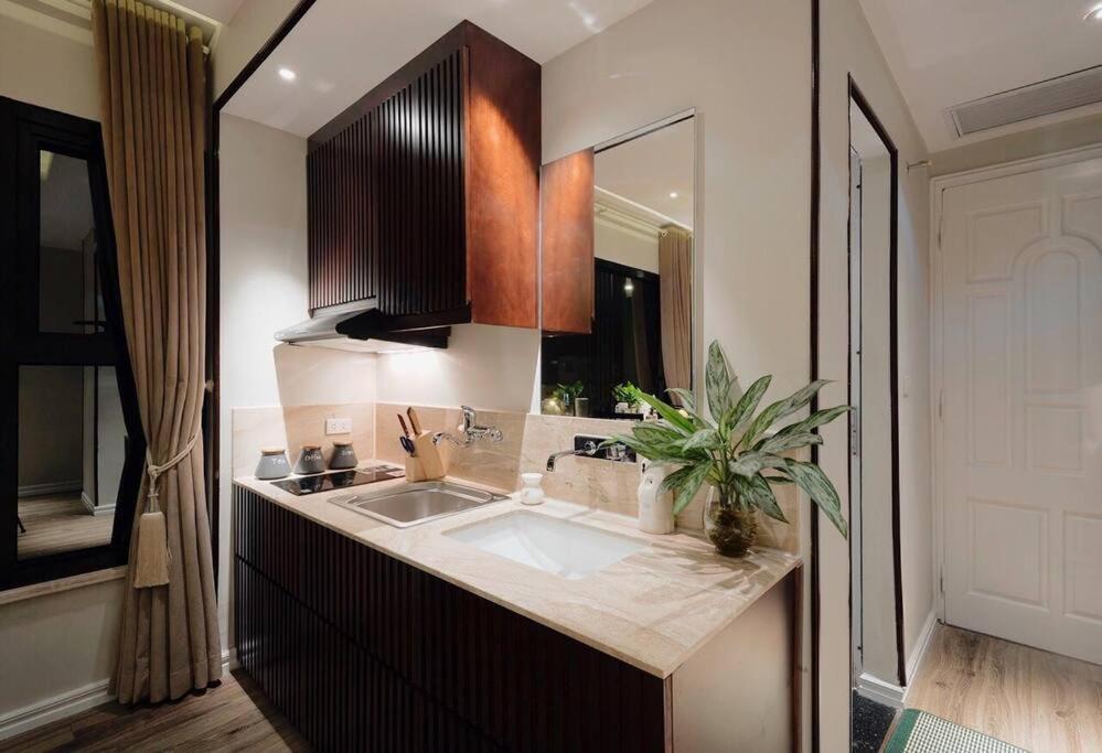 Pangsapuri 2 Beds - Elevator- Nearby Old Quarter *