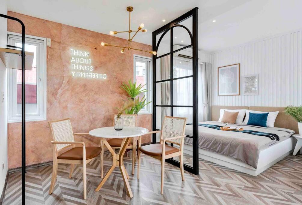 Roofrop Apartment- Elevator - Nearby Old Quarter Hanoi