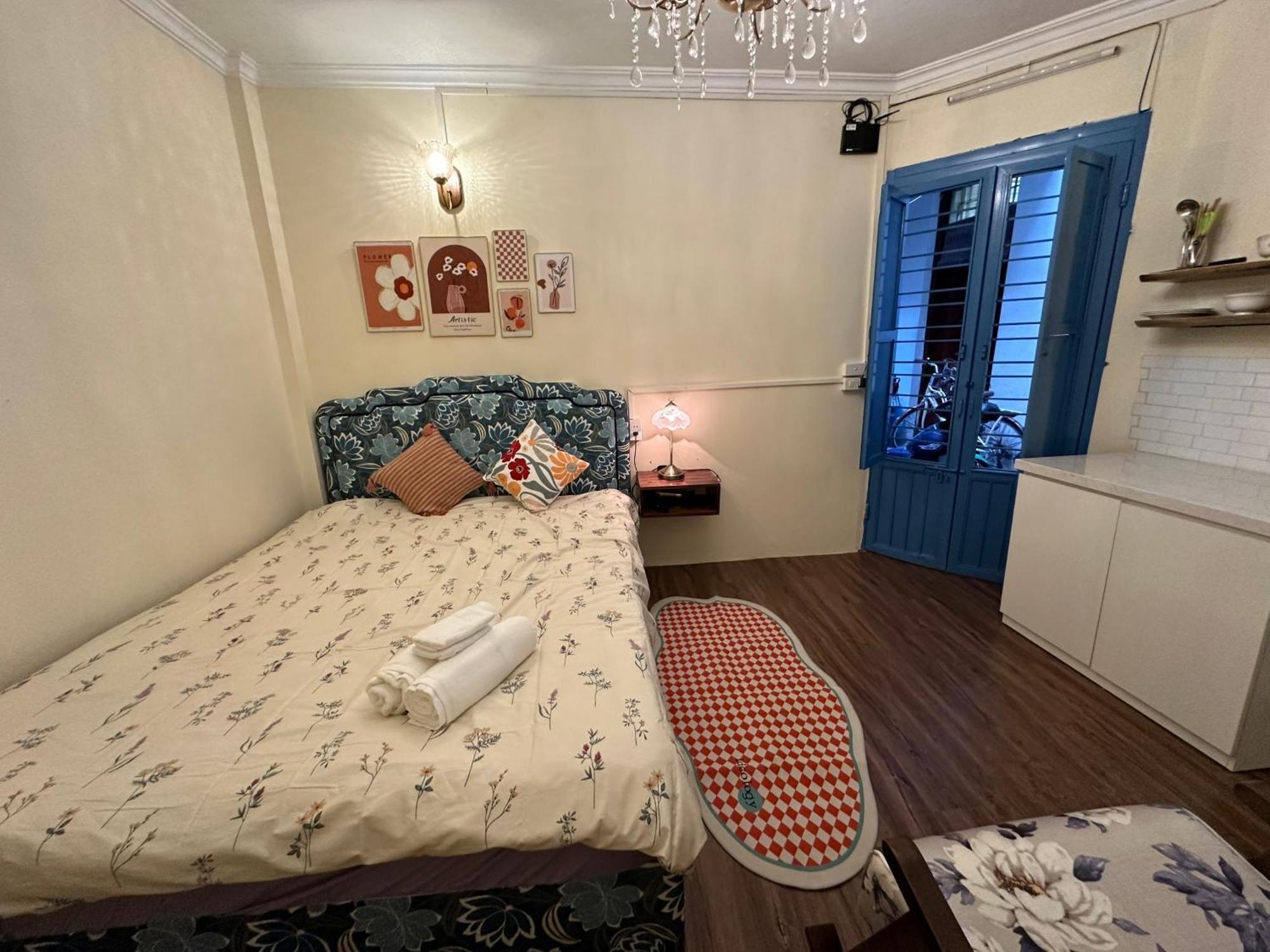 Apartment Sisan 2 Phong Ngu Hang Bong Hoan Kiem- 5p Ra Pho Di Bo *