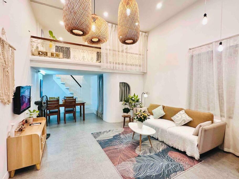 Alba's House 53 Hang Buom Apartment Hanoi