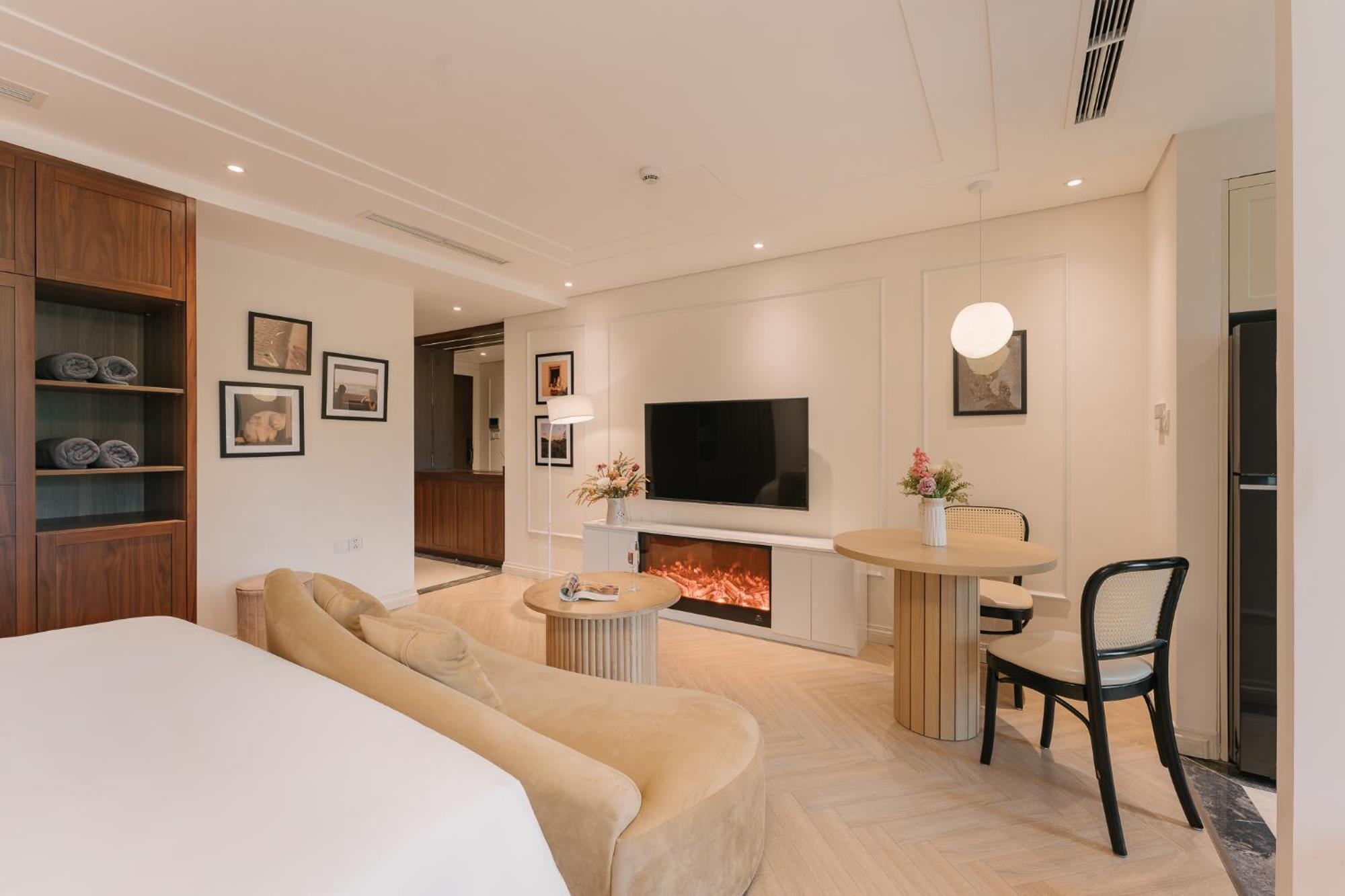 T Place Luxury Hoan Kiem By Ssens Homes