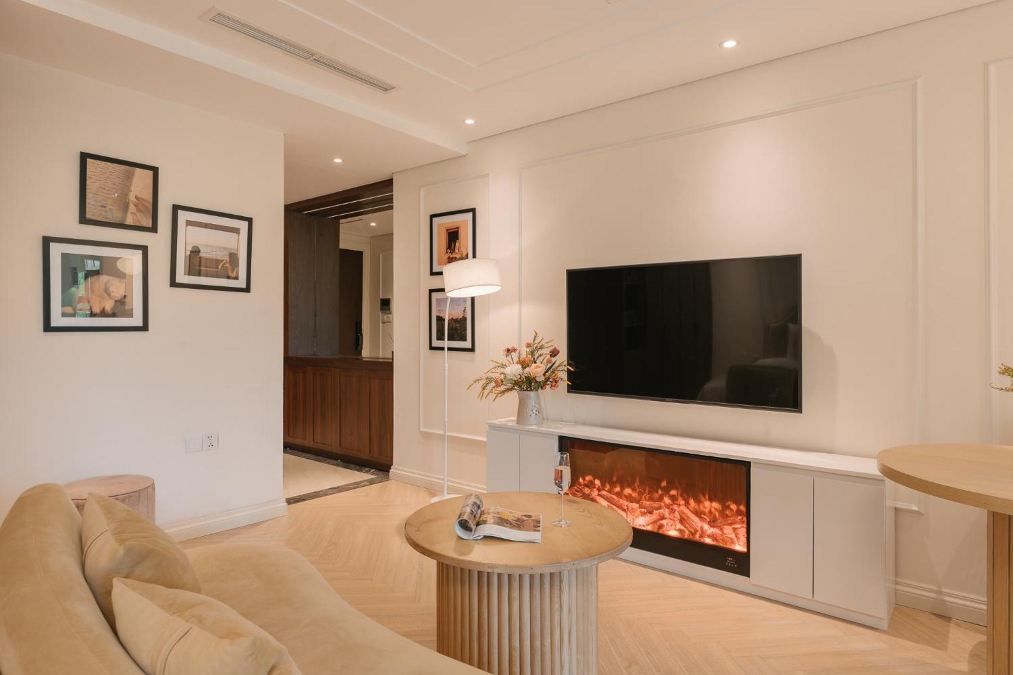 T Place Luxury Hoan Kiem By Ssens Homes Apartment Hanoi