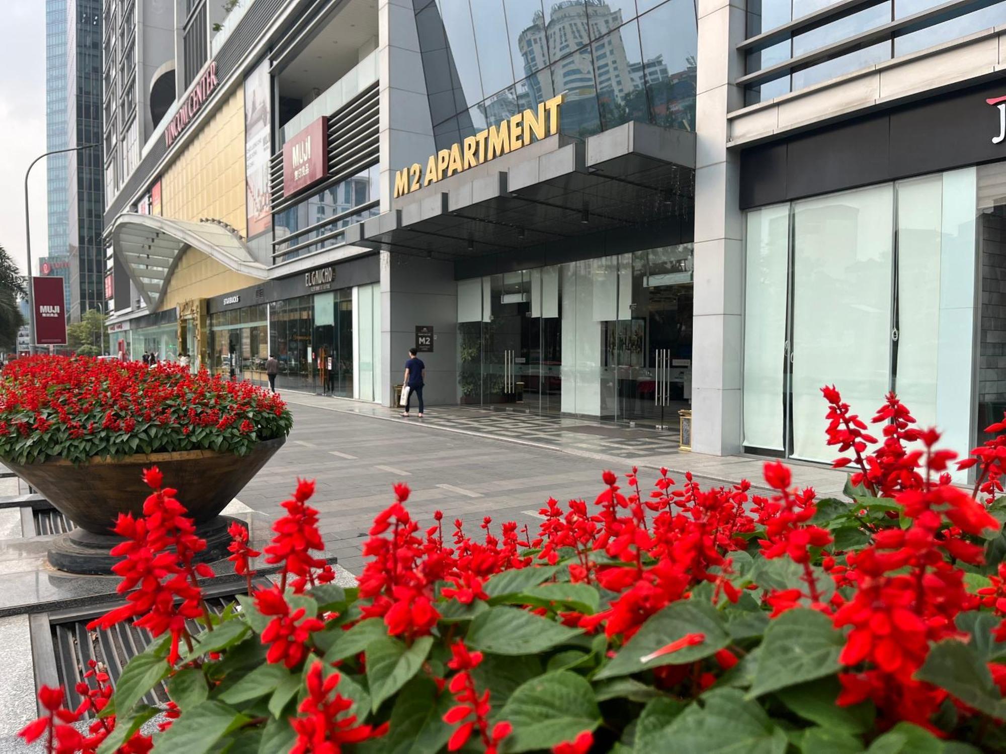 Vinhomes Metropolis Luxury 4 Br Apartment Hanoi