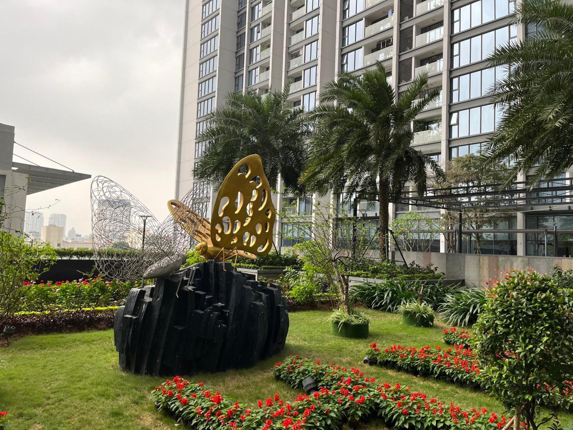 Vinhomes Metropolis Luxury 4 Br * Hanoi