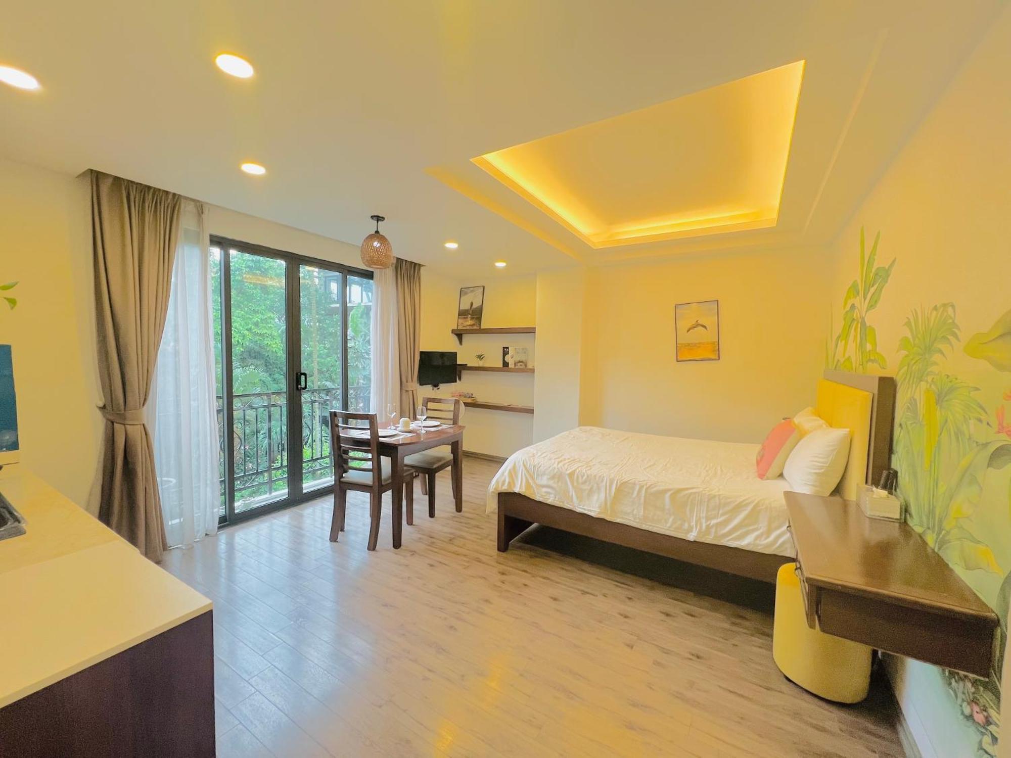 Apartamento T98 Westlake Quang An - Tay Ho Center Garden View Studio! Hanói