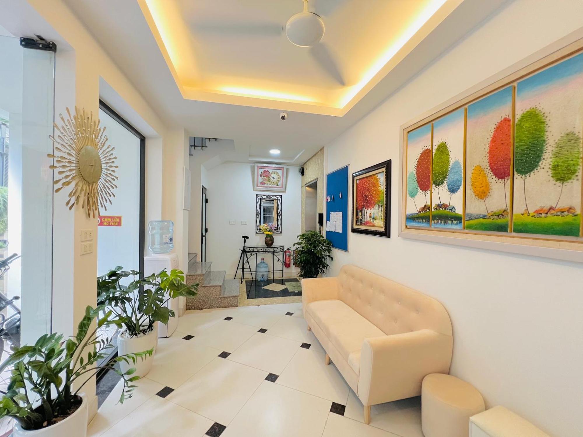 T98 Westlake Quang An - Tay Ho Center Garden View Studio! Apartment
