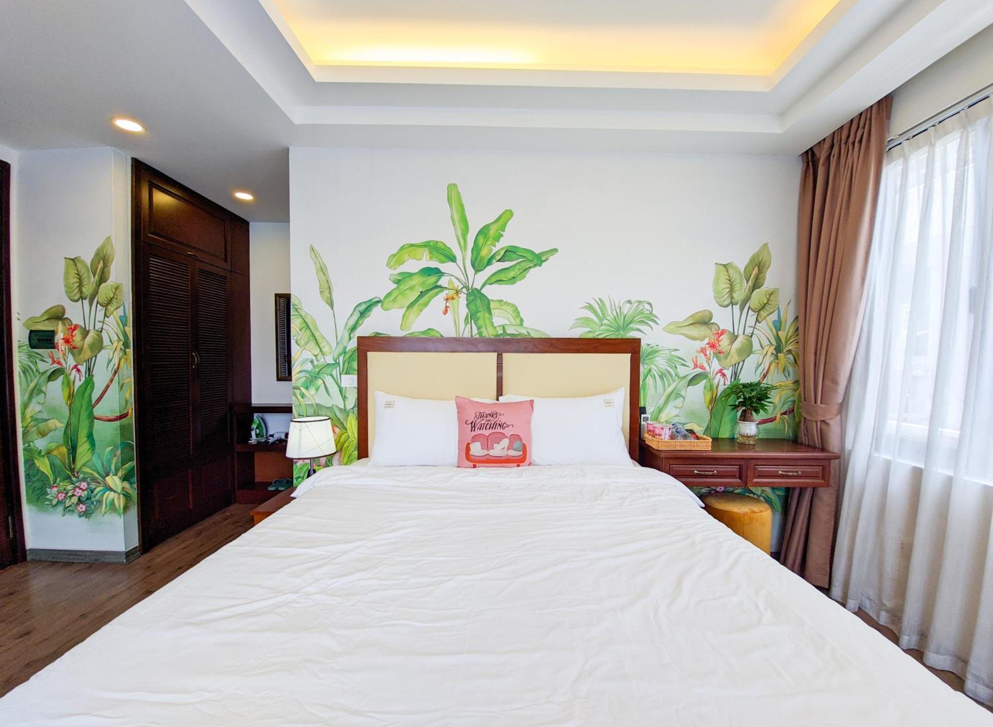 T98 Westlake Quang An - Tay Ho Center Garden View Studio! * Hanói