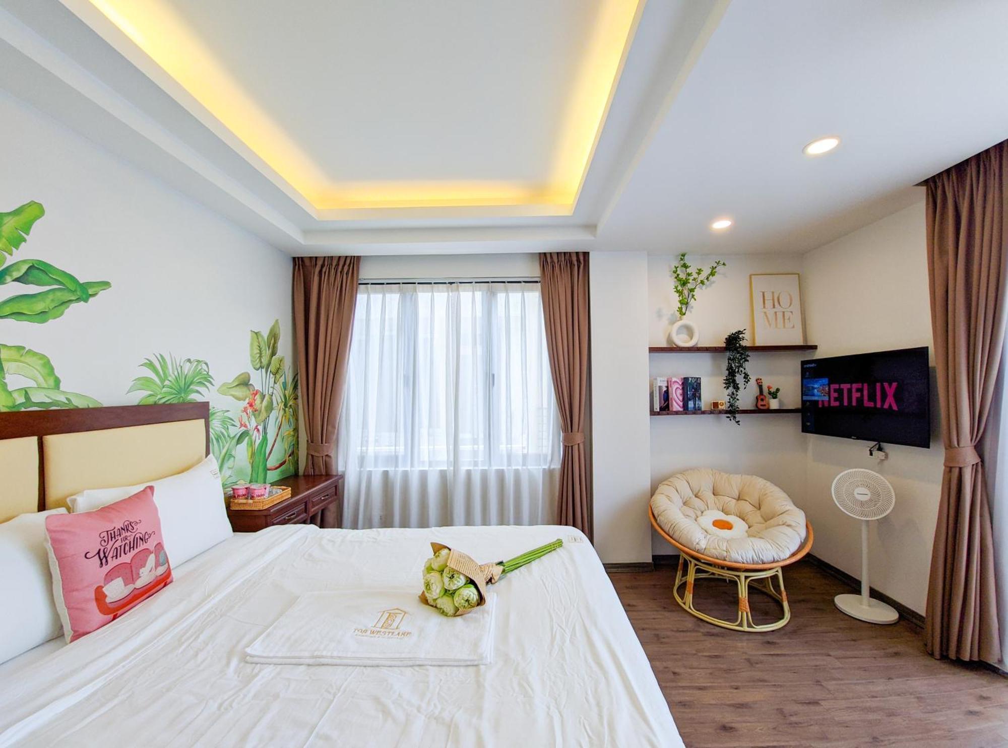 T98 Westlake Quang An - Tay Ho Center Garden View Studio! Apartamento