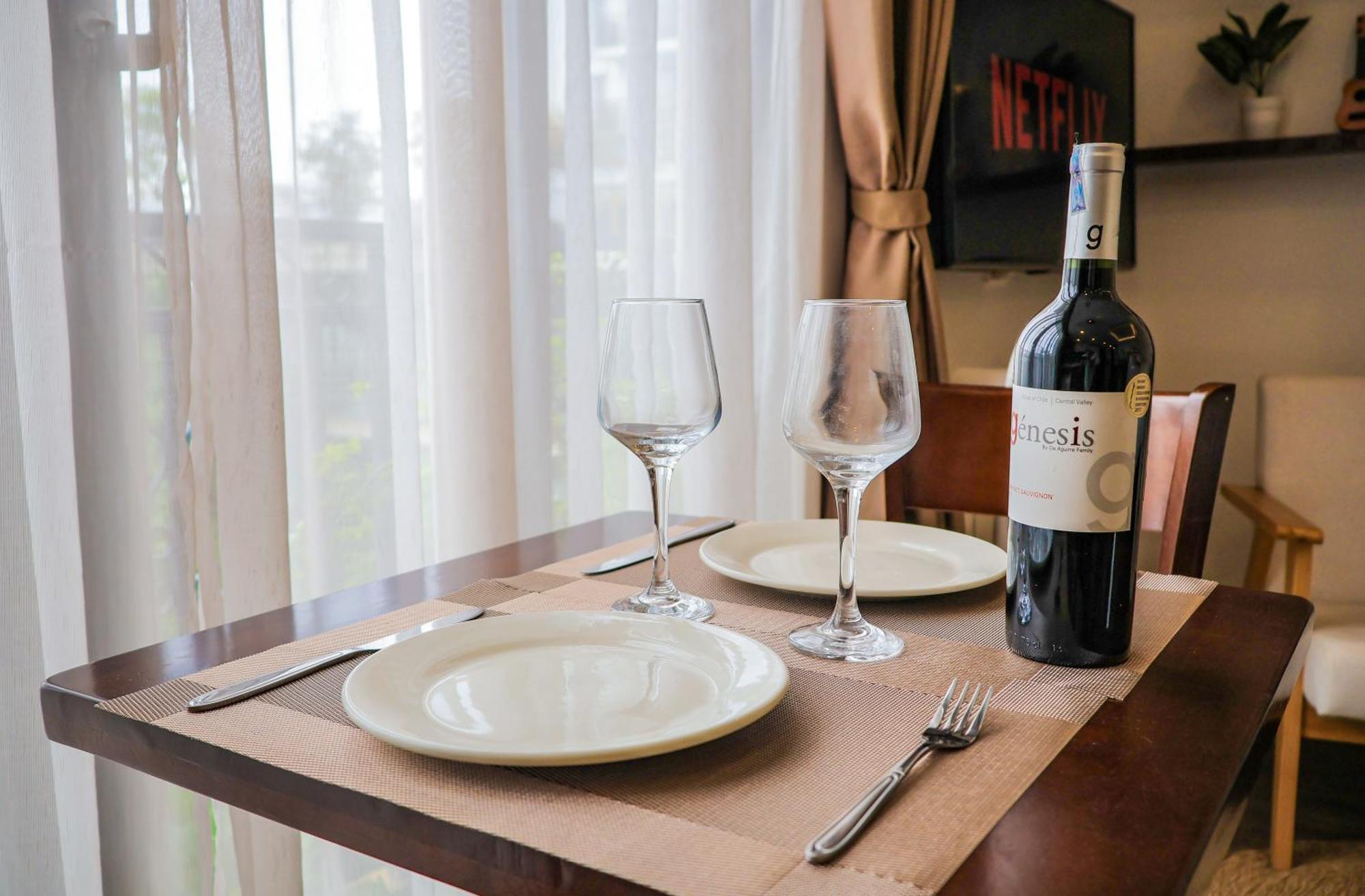 Apartamento T98 Westlake Quang An - Tay Ho Center Garden View Studio! Hanói