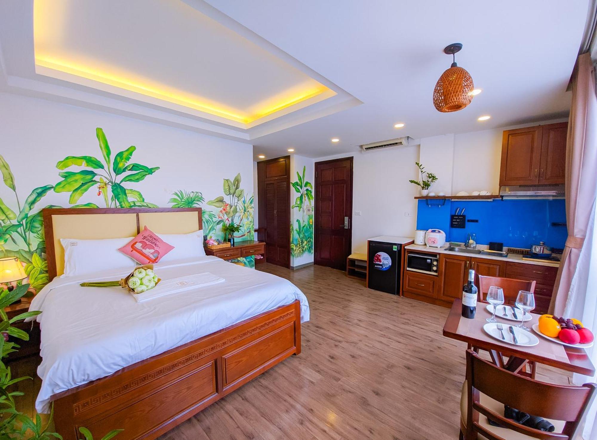 Apartamento T98 Westlake Quang An - Tay Ho Center Garden View Studio! Hanói