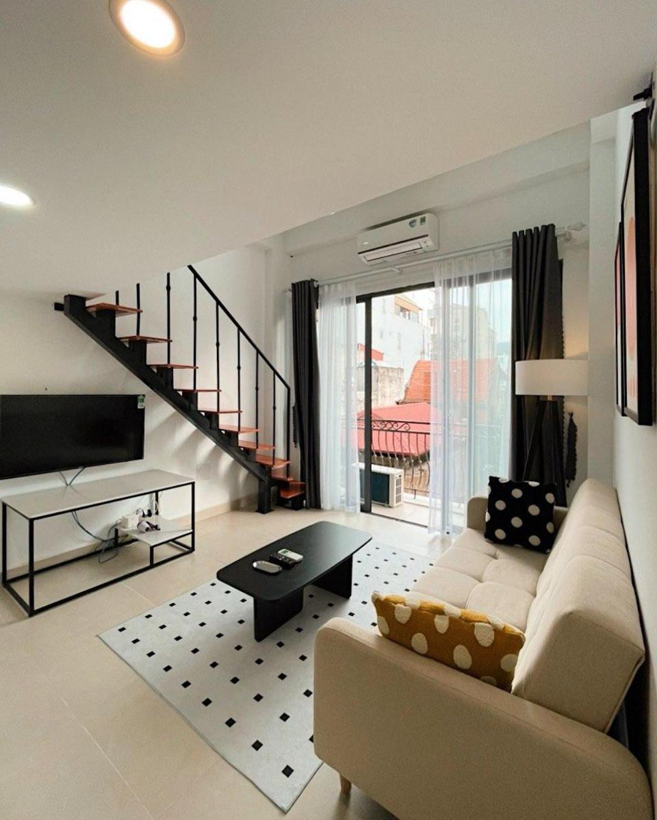 Thechanhsa Duplex Near Train Station
