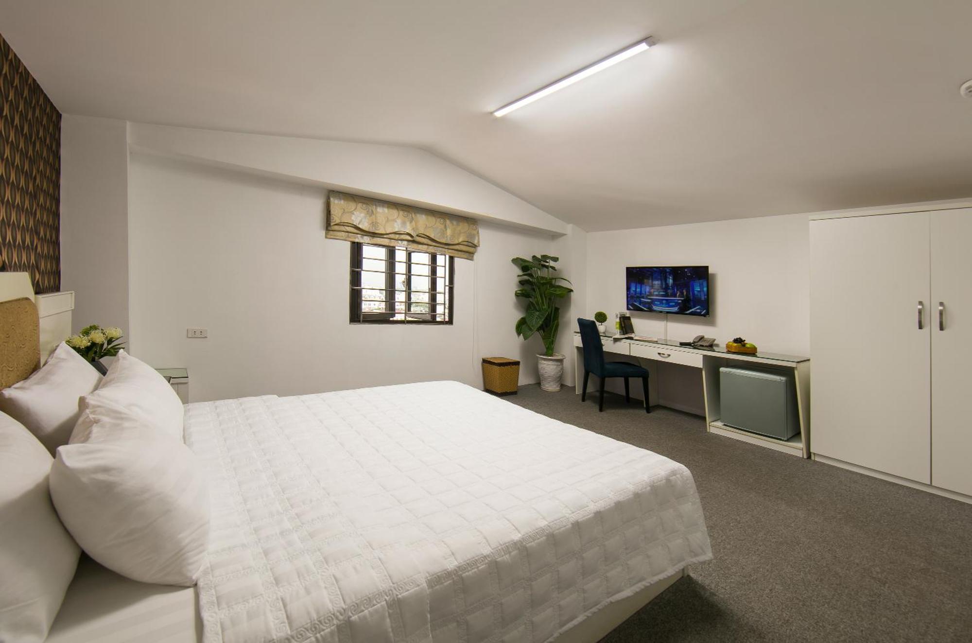Kingly Hotel 3*