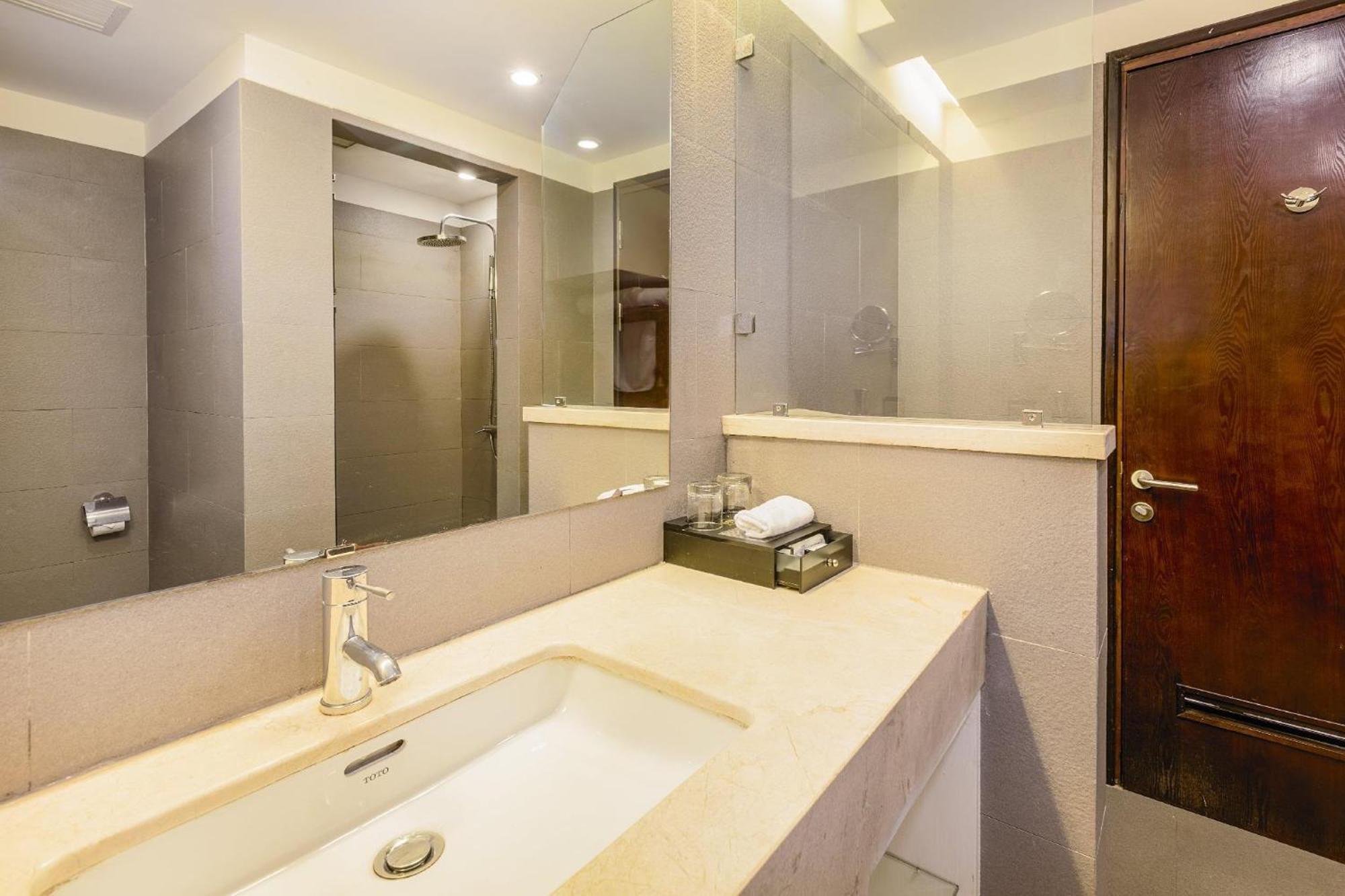 Hotel Hong Ha 3*