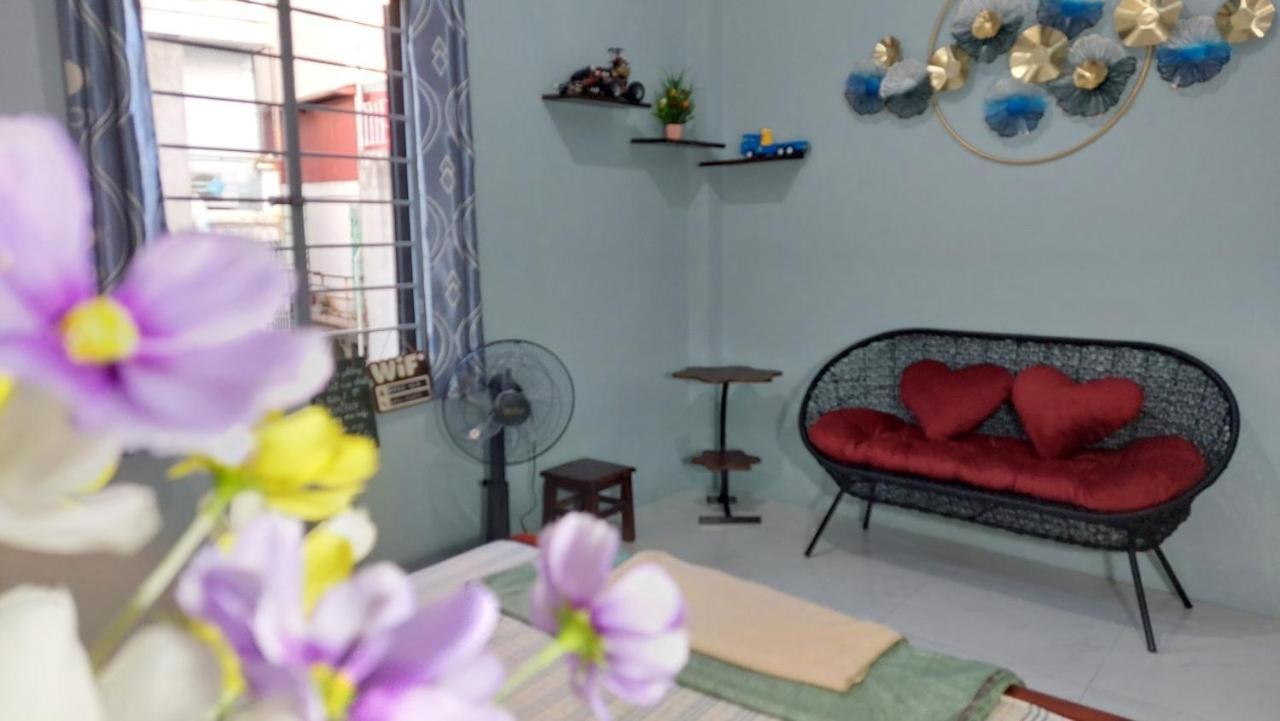Alley Homestay Hanoi