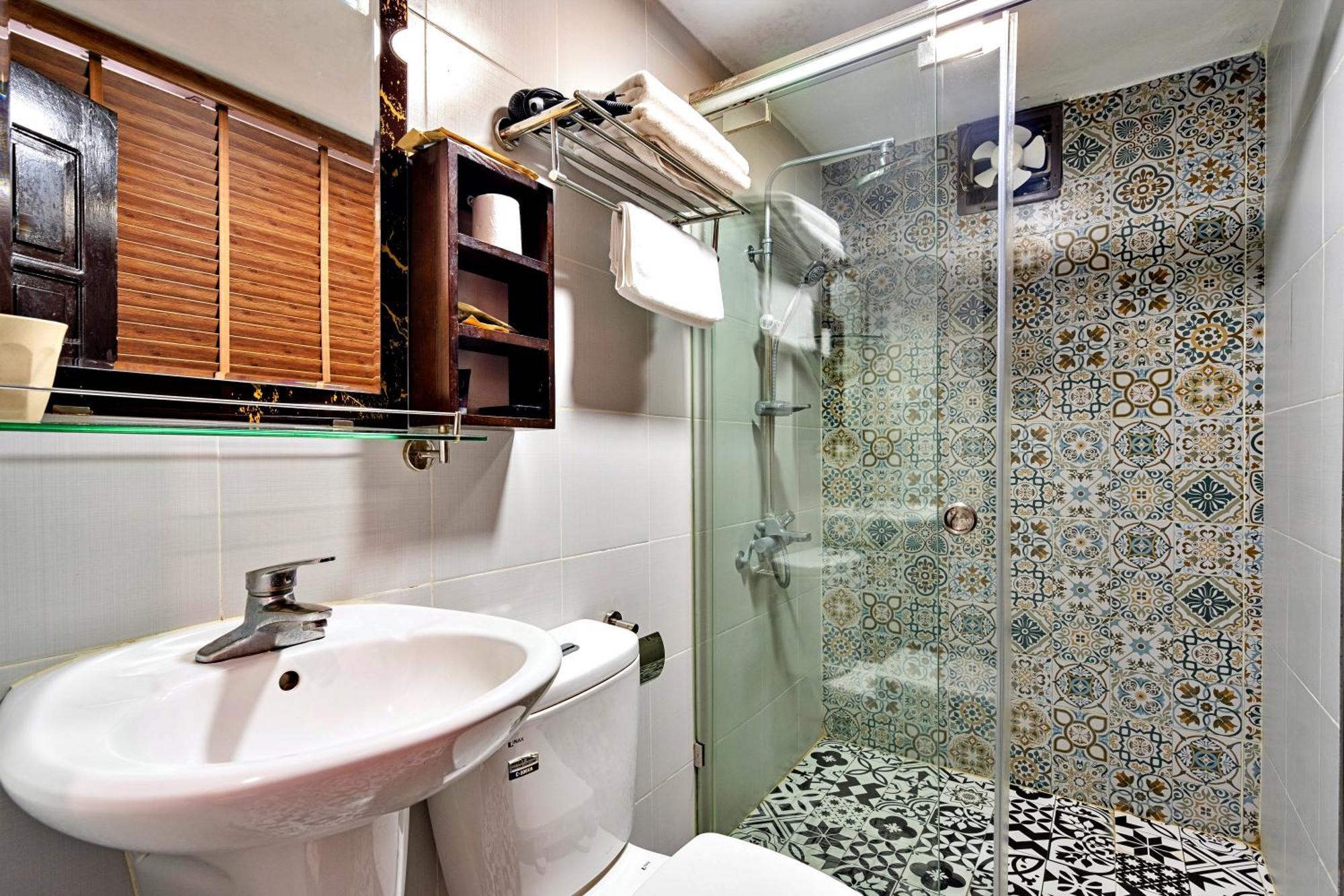 Hanz Ami Hotel Hanoi
