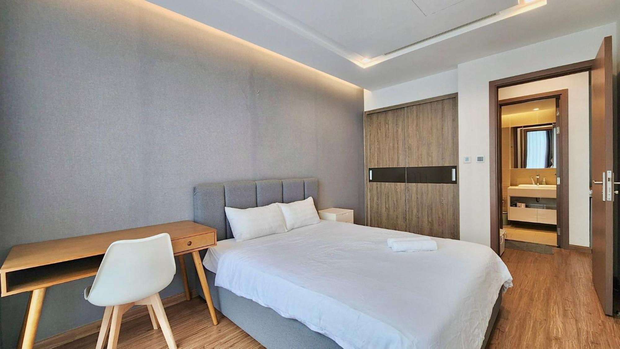 Vinhomes Metropolis * Hanoi