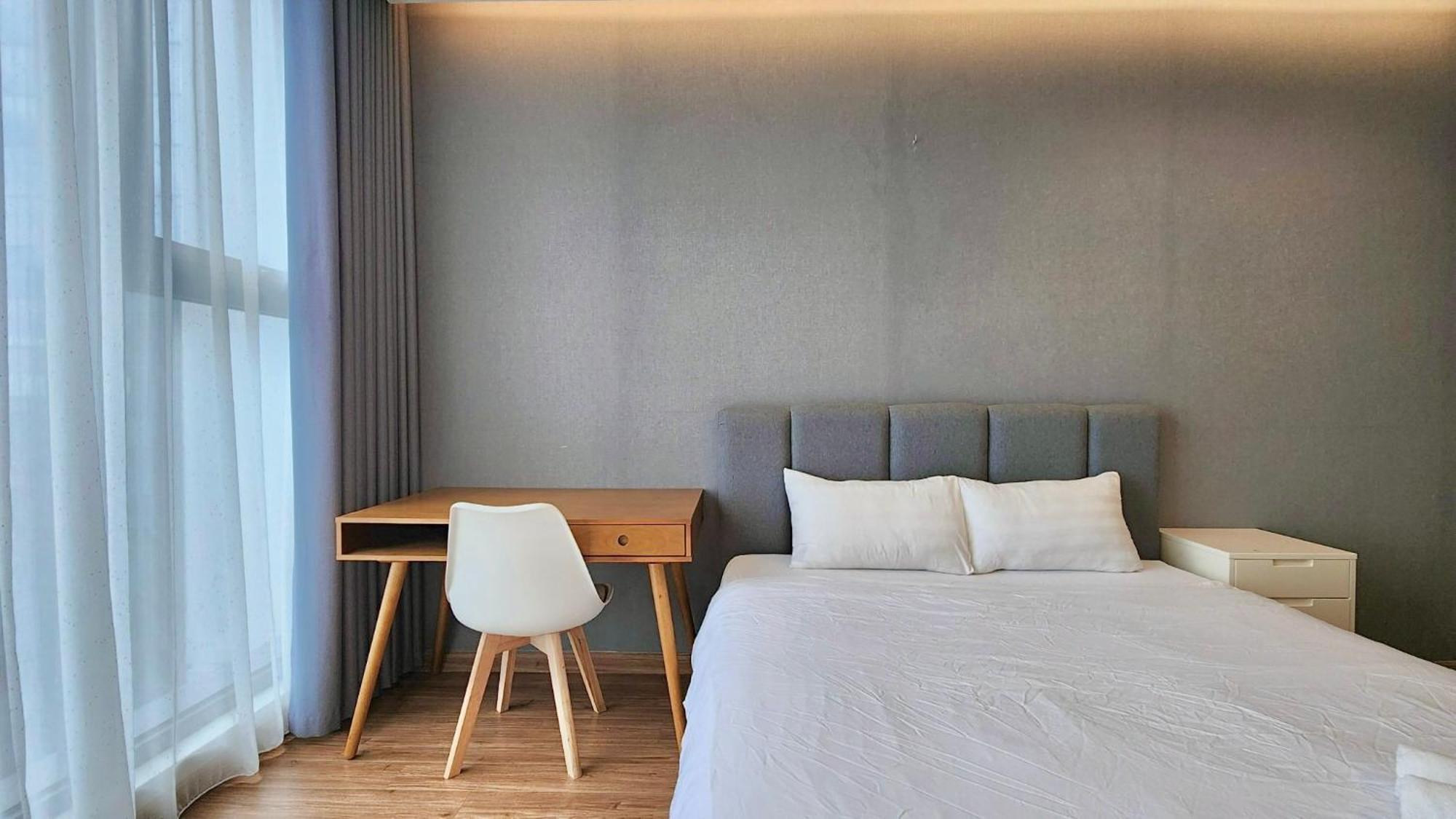 Vinhomes Metropolis *