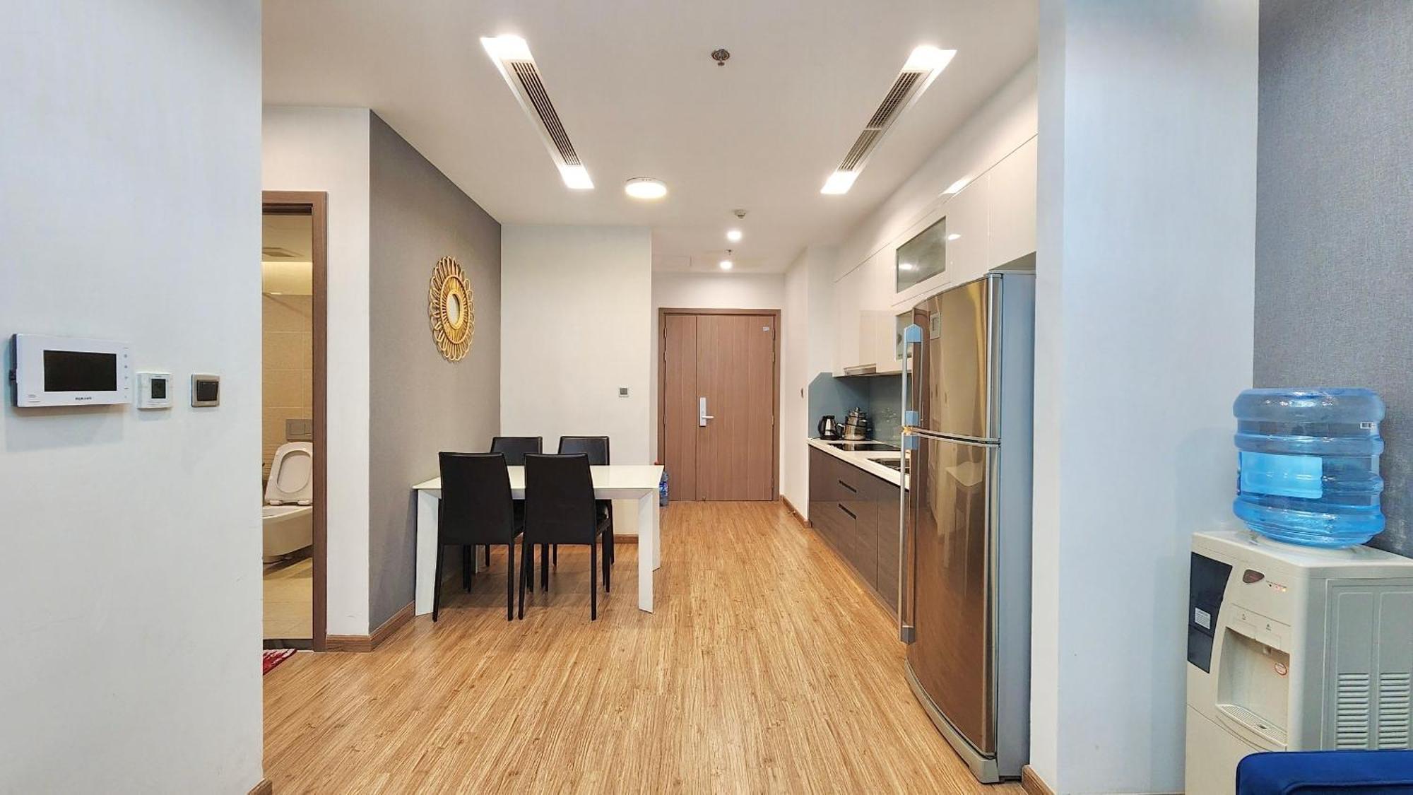 Vinhomes Metropolis Apartment *