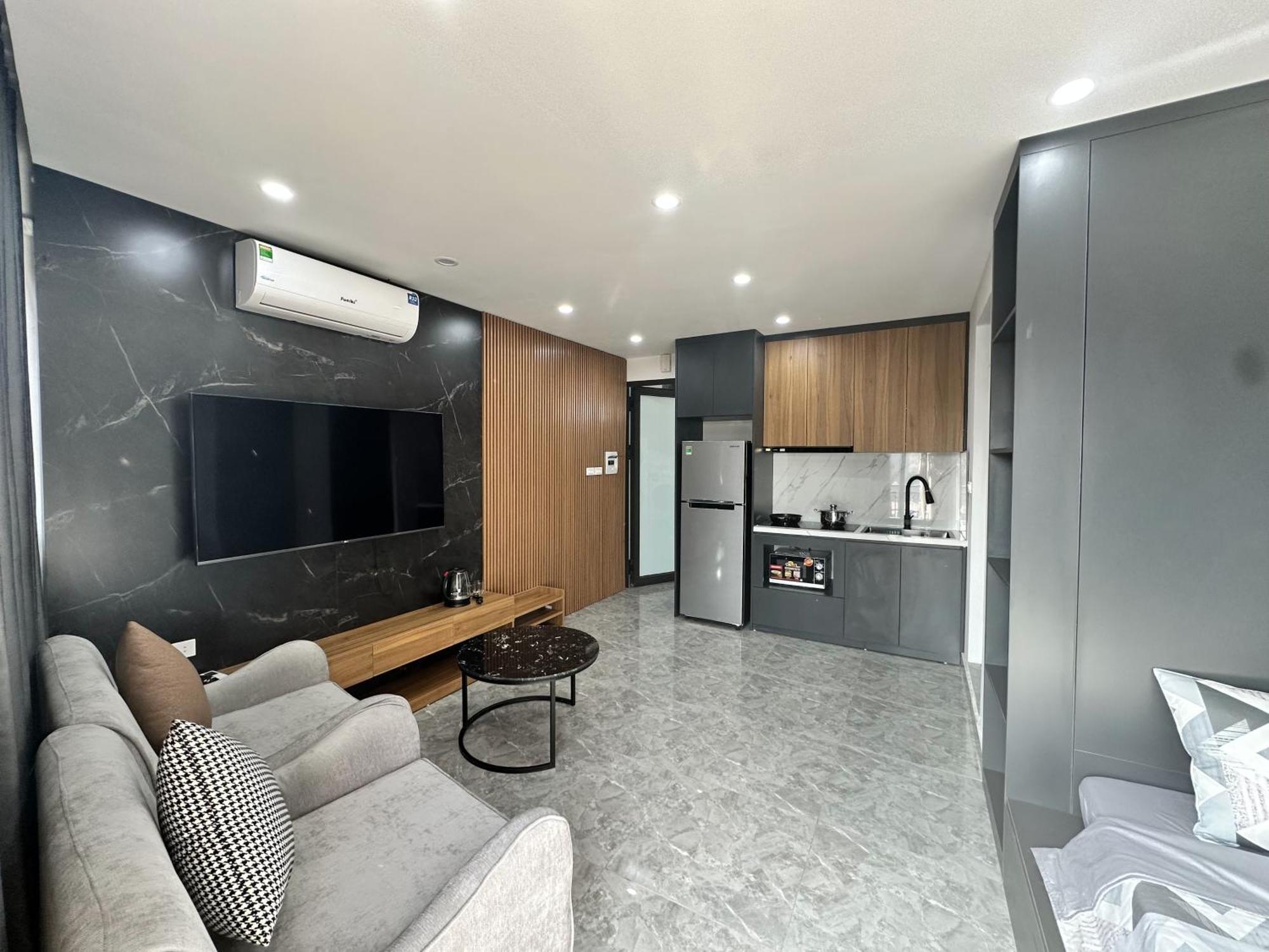 Luxe Paradise Dao Tan Apartment Hanoi
