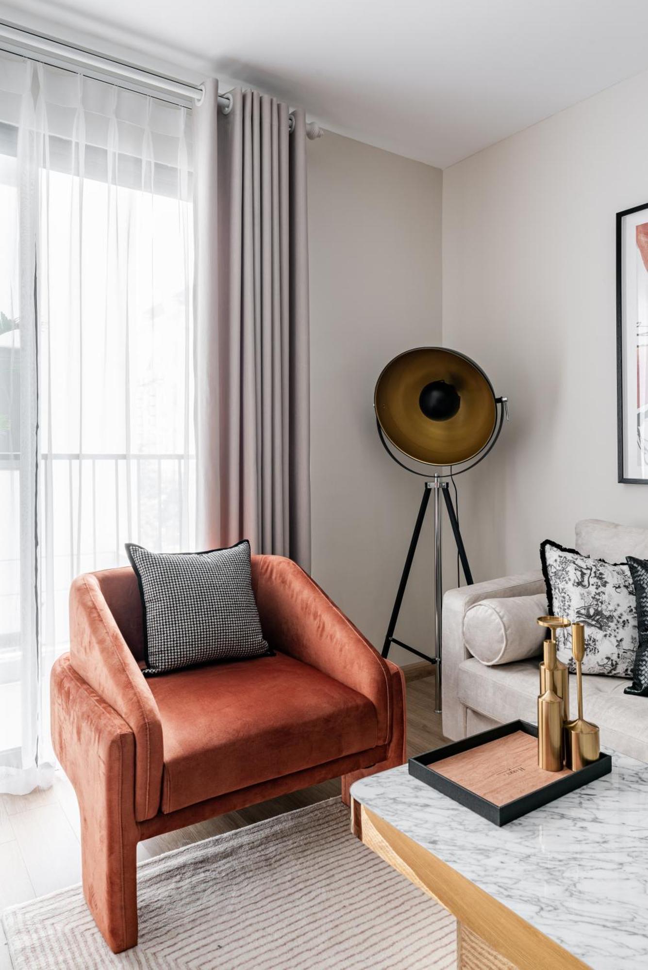 Harry's - The Zenith Apartment