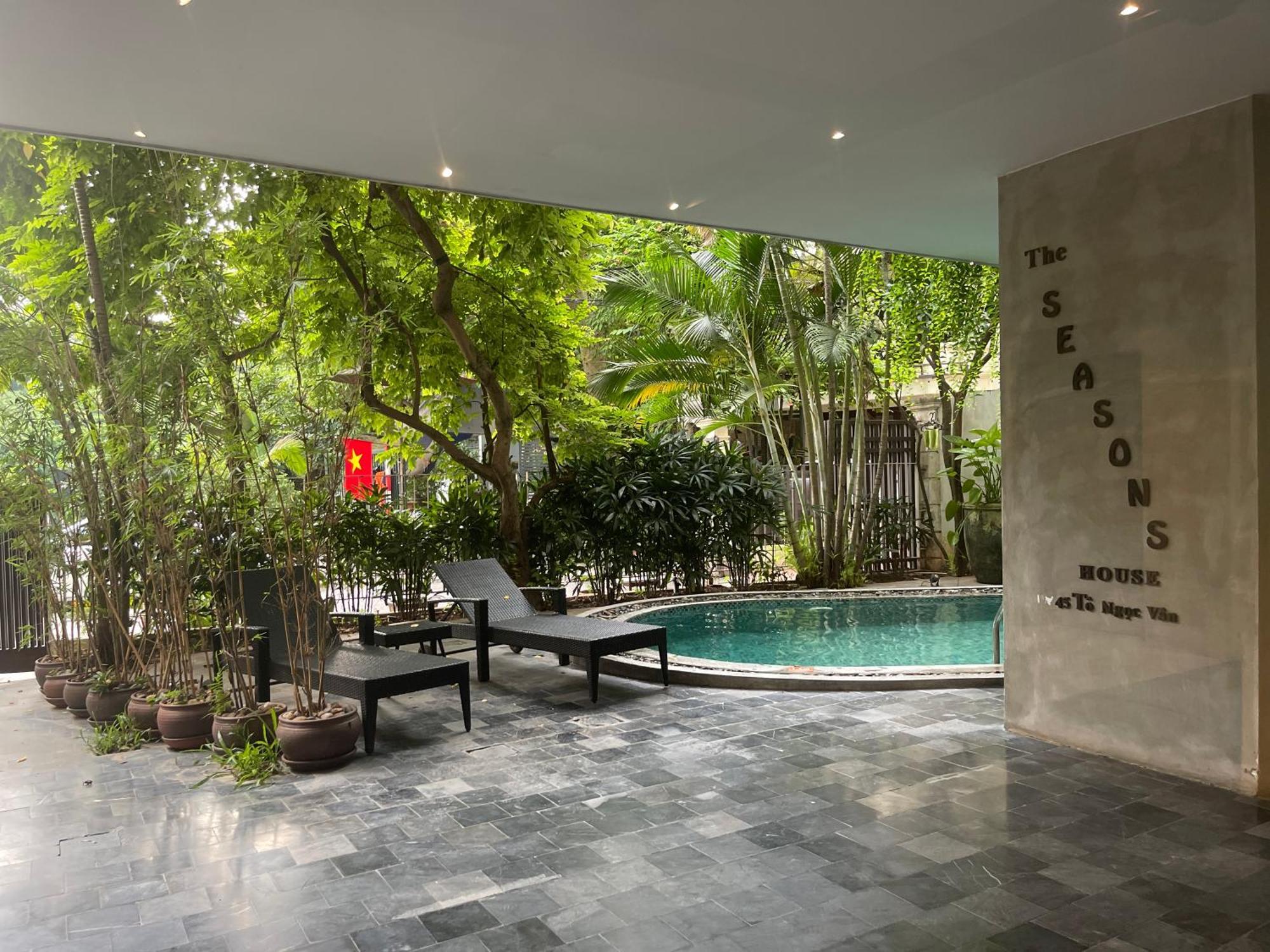 Seasons House 03 Bedroom For Rent In Westlake * Hanoi