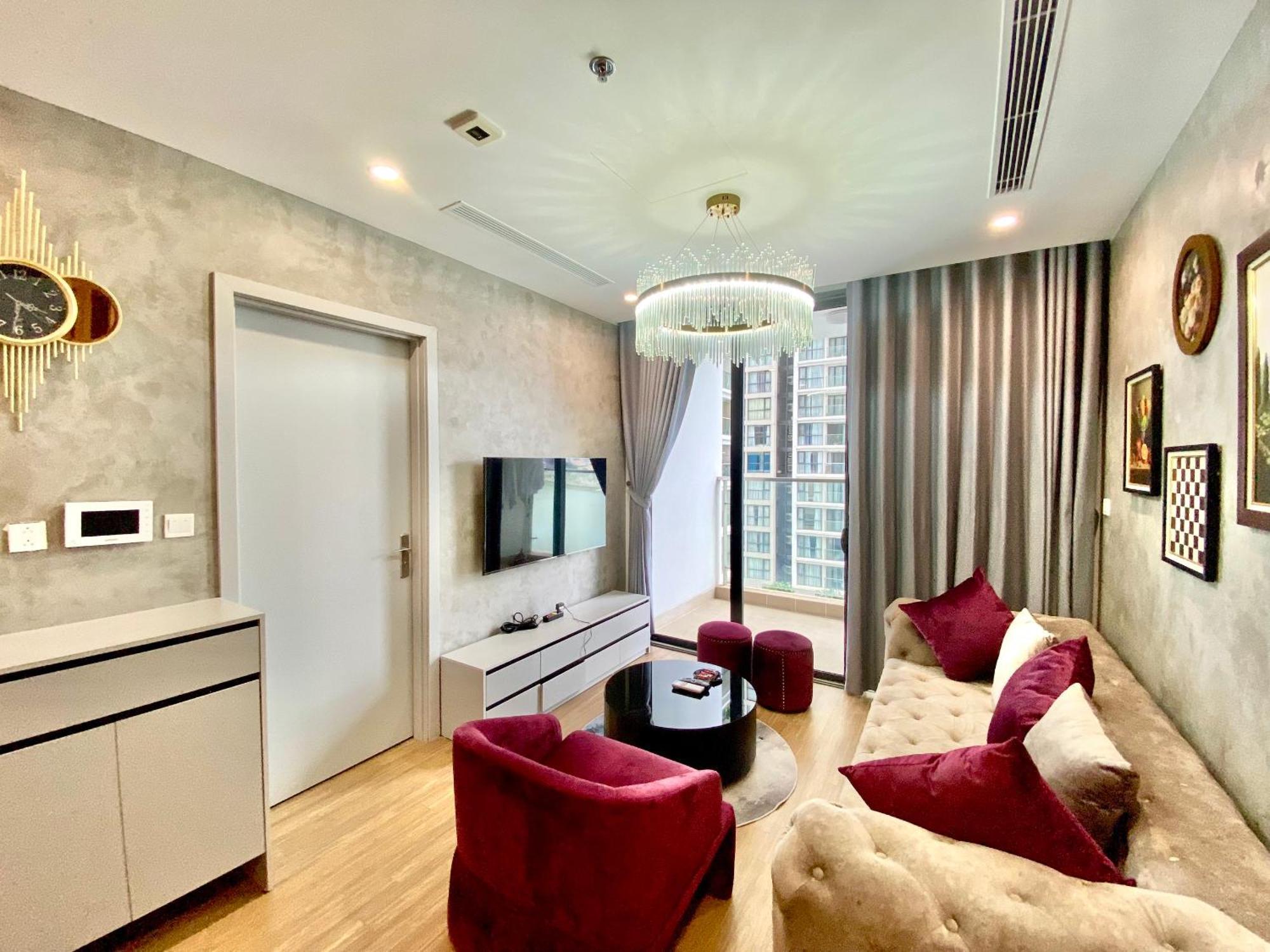Jessamine Housing - Vinhomes Skylake * Hanoi