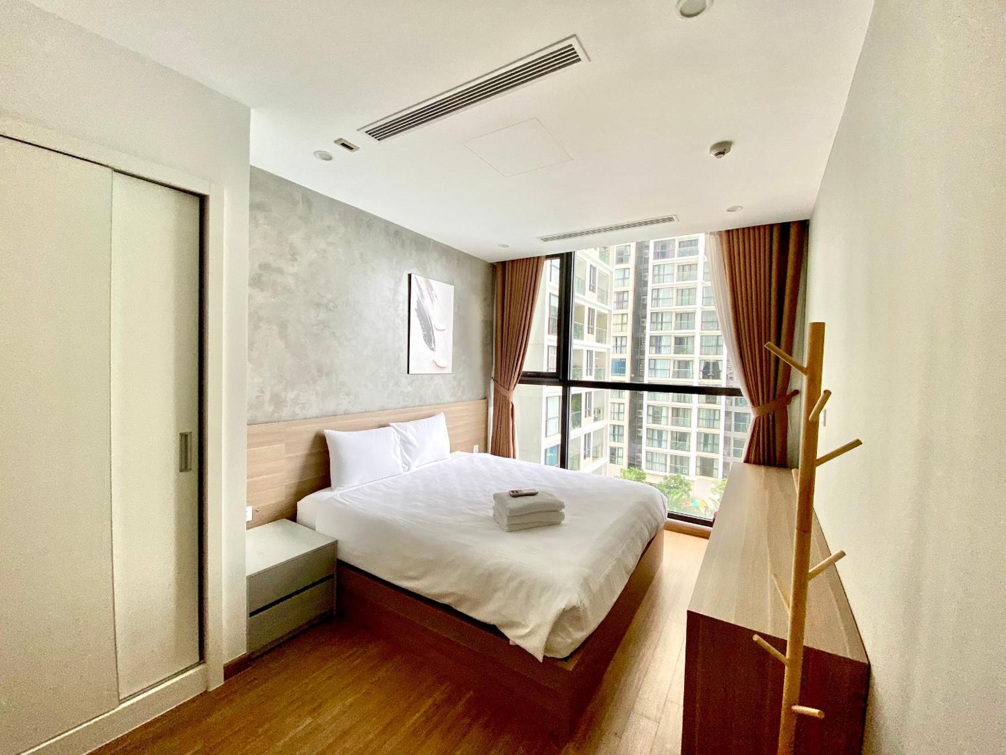 Jessamine Housing - Vinhomes Skylake Apartment