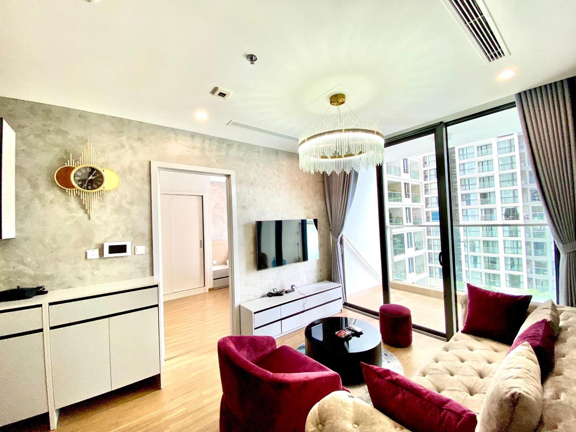 Jessamine Housing - Vinhomes Skylake Apartment *