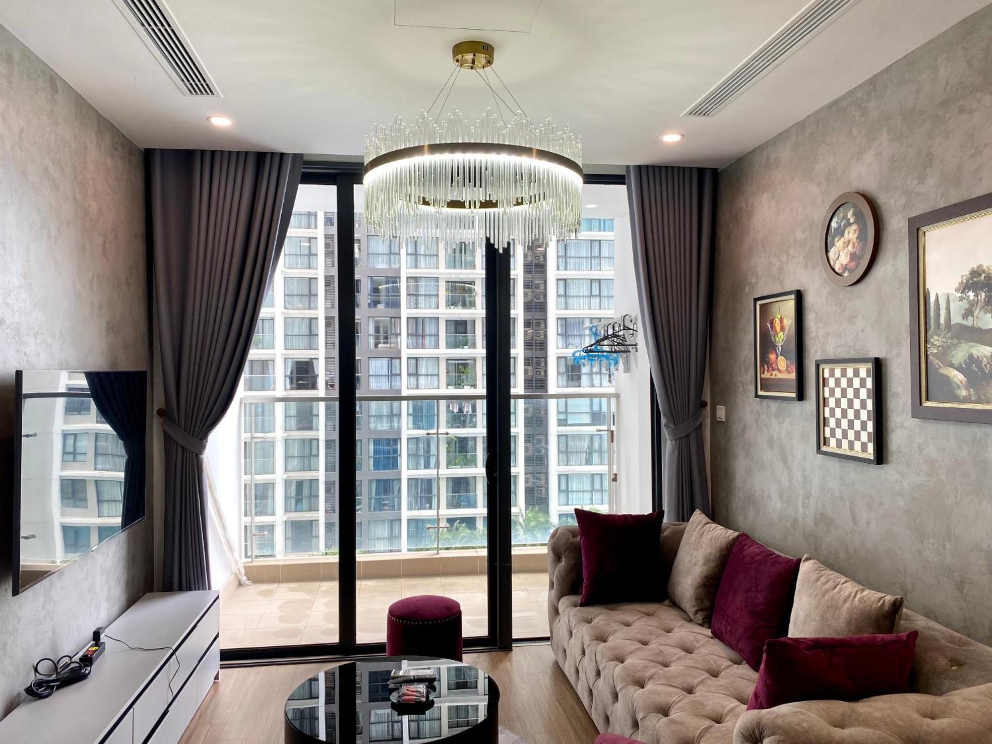 Jessamine Housing - Vinhomes Skylake Apartment *